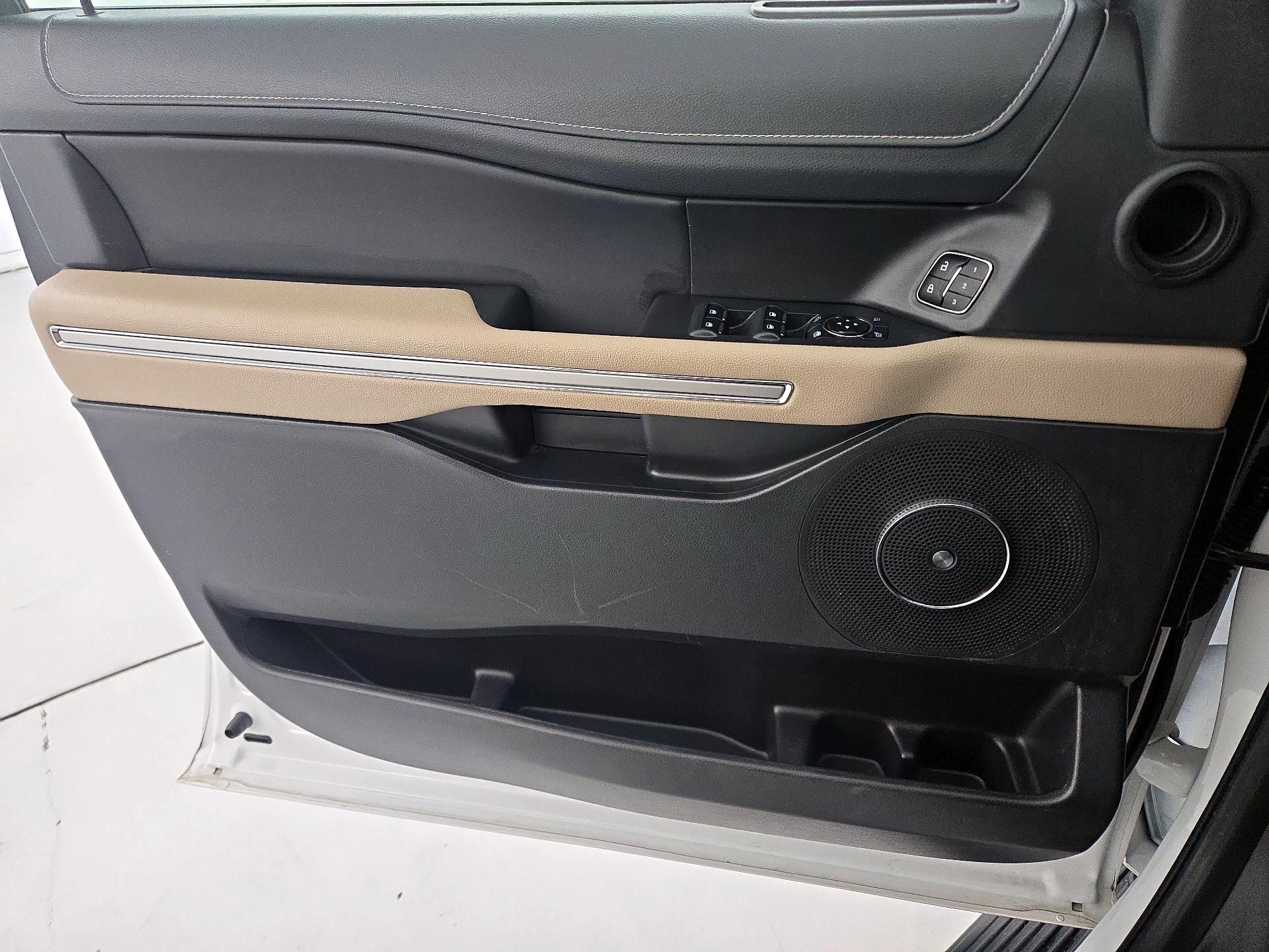 Thumbnail: 2024 Ford Expedition MAX - 12