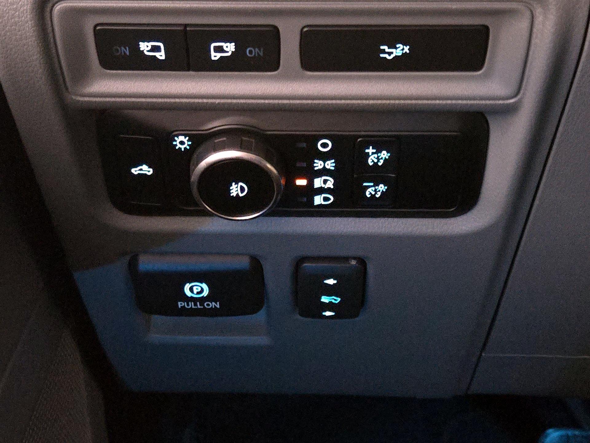 Thumbnail: 2023 Ford F-150 - 13