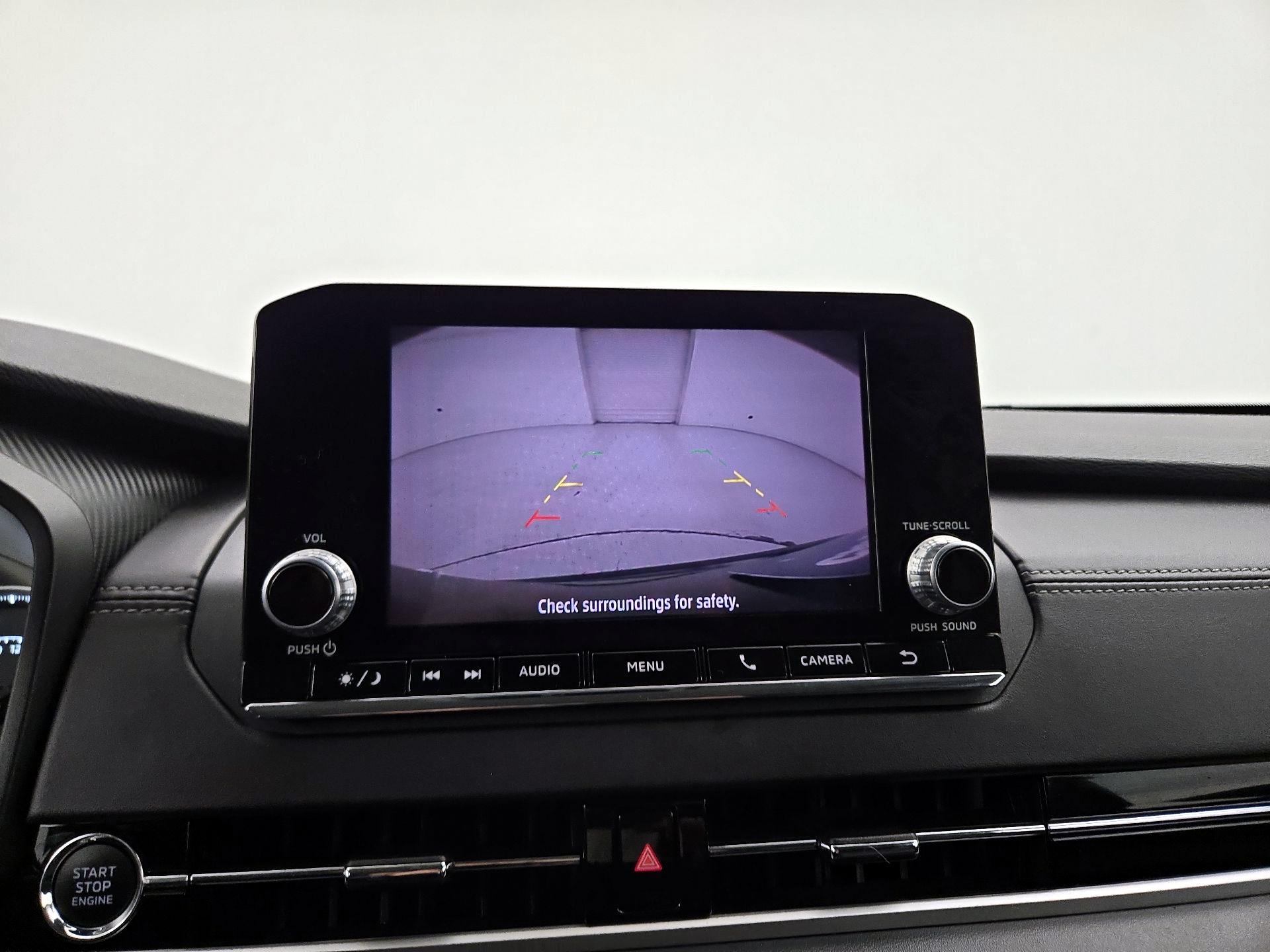 Thumbnail: 2023 Mitsubishi Outlander - 13