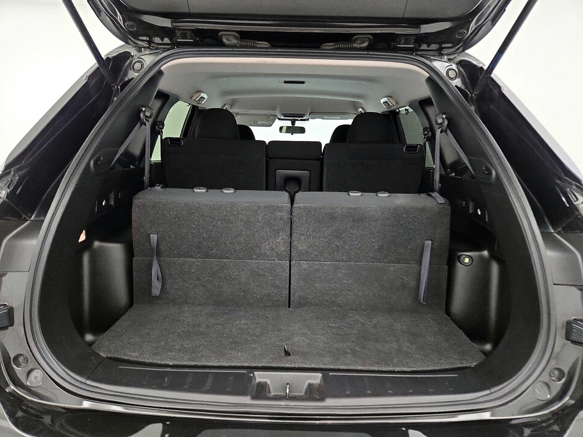 Thumbnail: 2023 Mitsubishi Outlander - 20