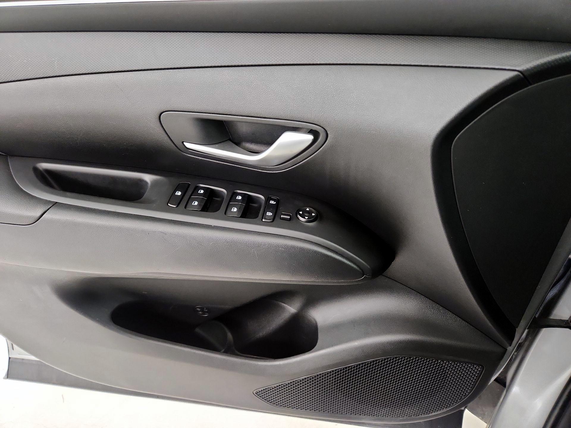 Thumbnail: 2024 Hyundai Tucson - 12