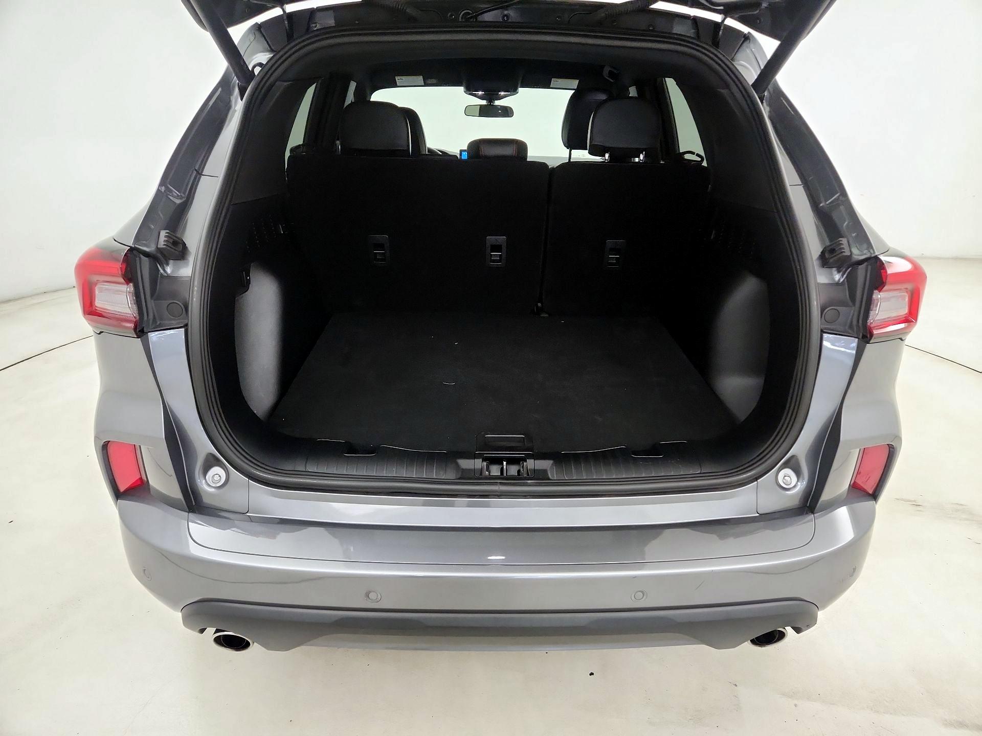 Thumbnail: 2024 Ford Escape - 16