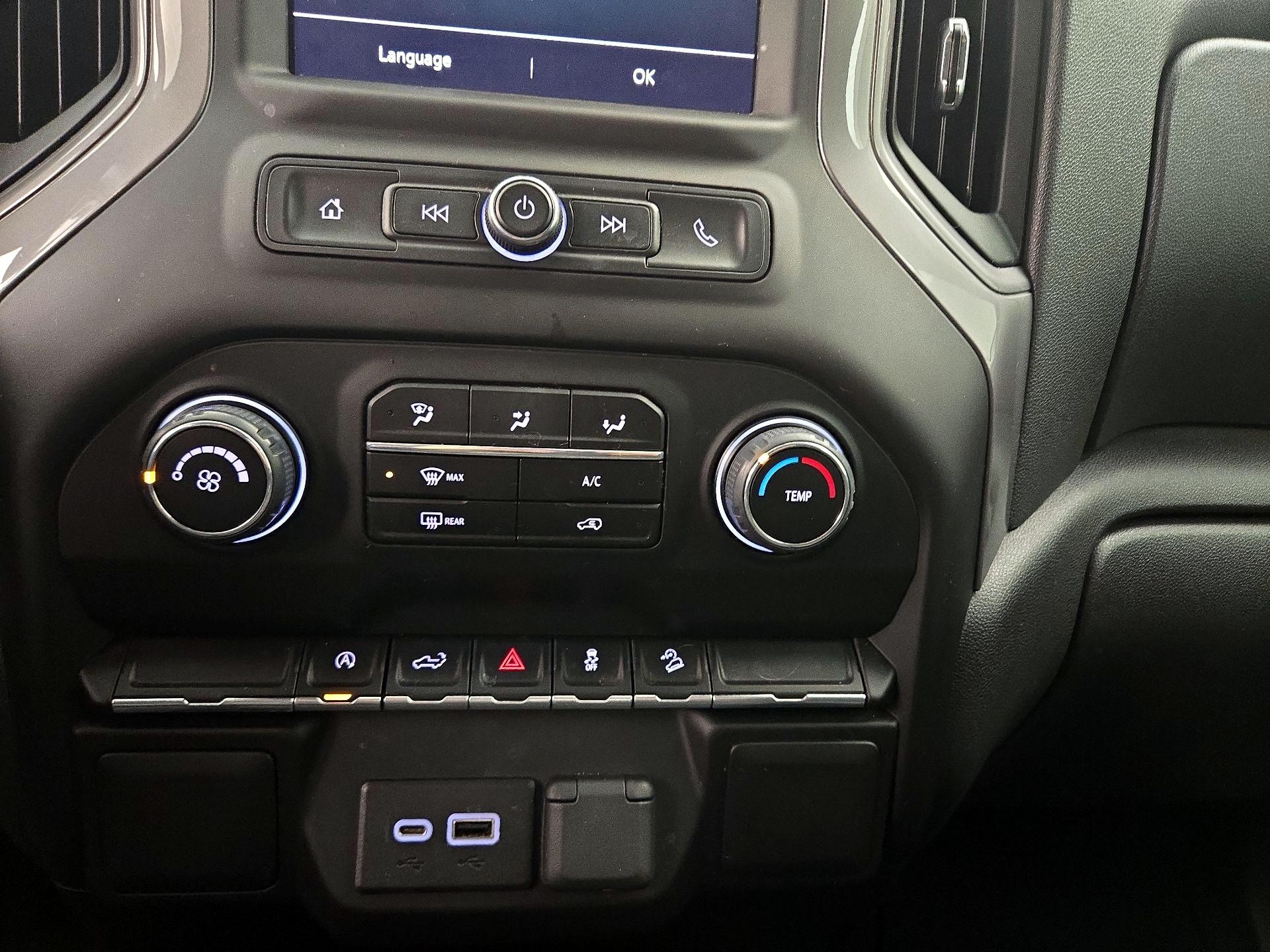 Thumbnail: 2022 Chevrolet Silverado 1500 - 16