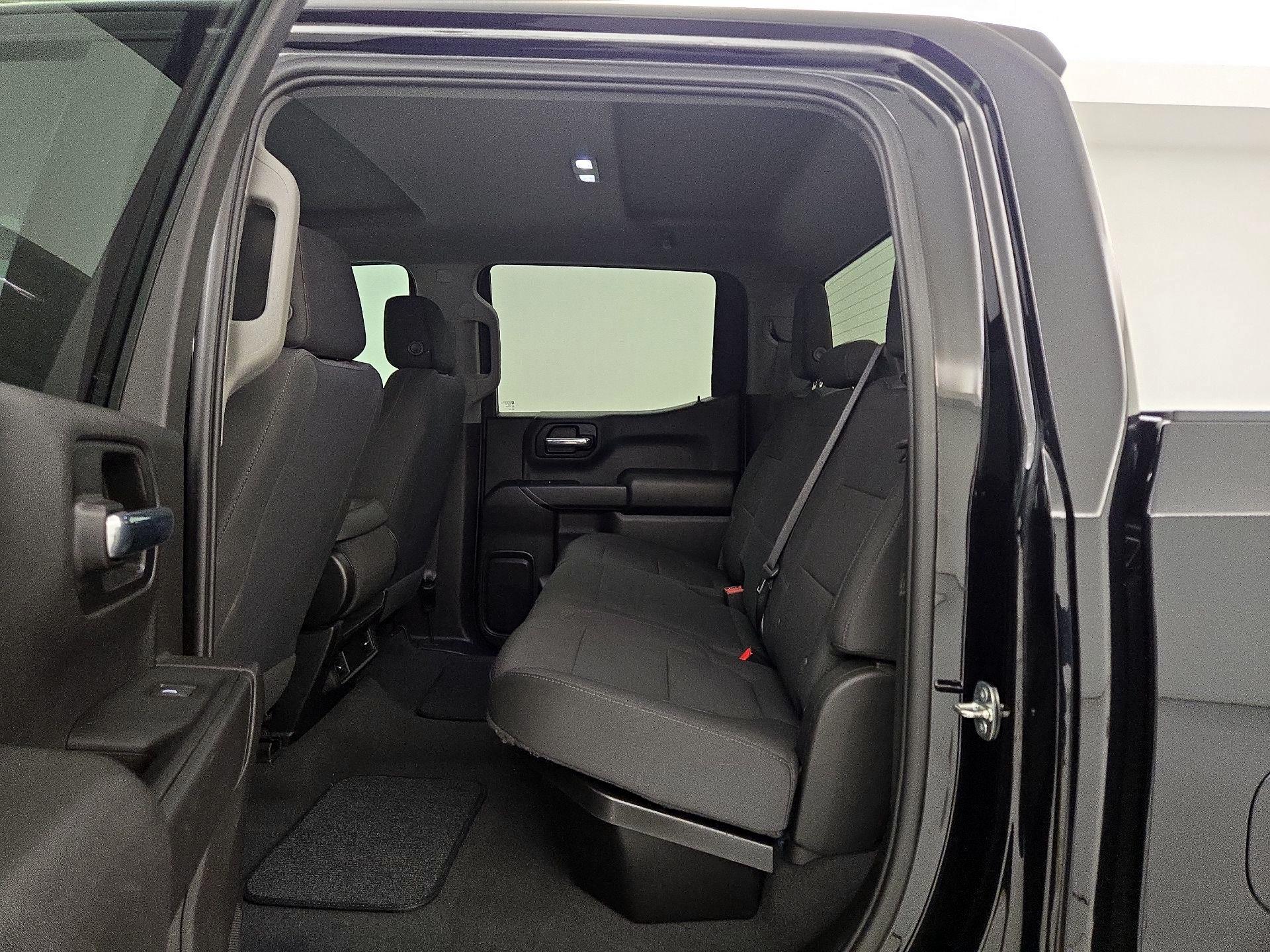 Thumbnail: 2022 Chevrolet Silverado 1500 - 19