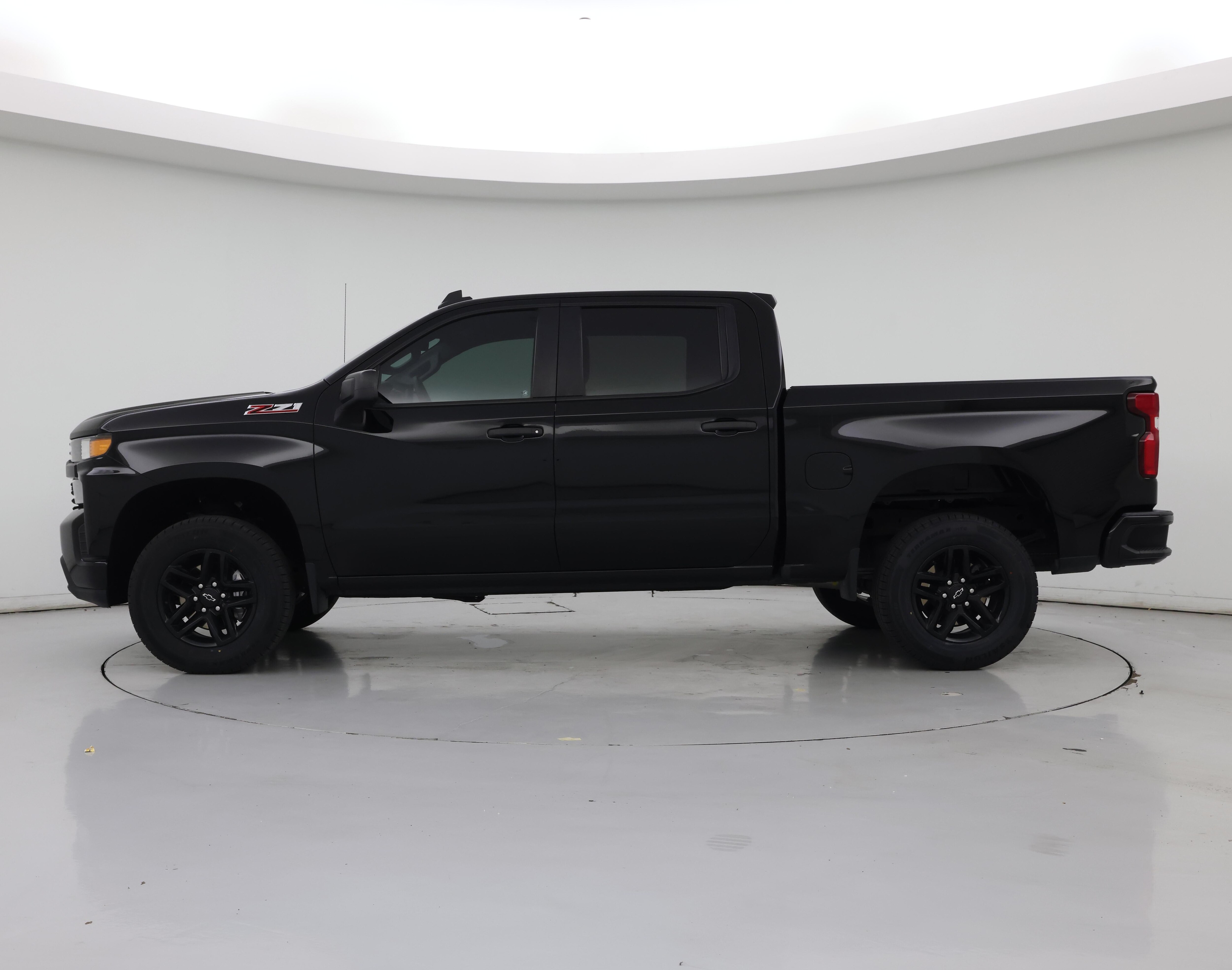 Thumbnail: 2022 Chevrolet Silverado 1500 - 3