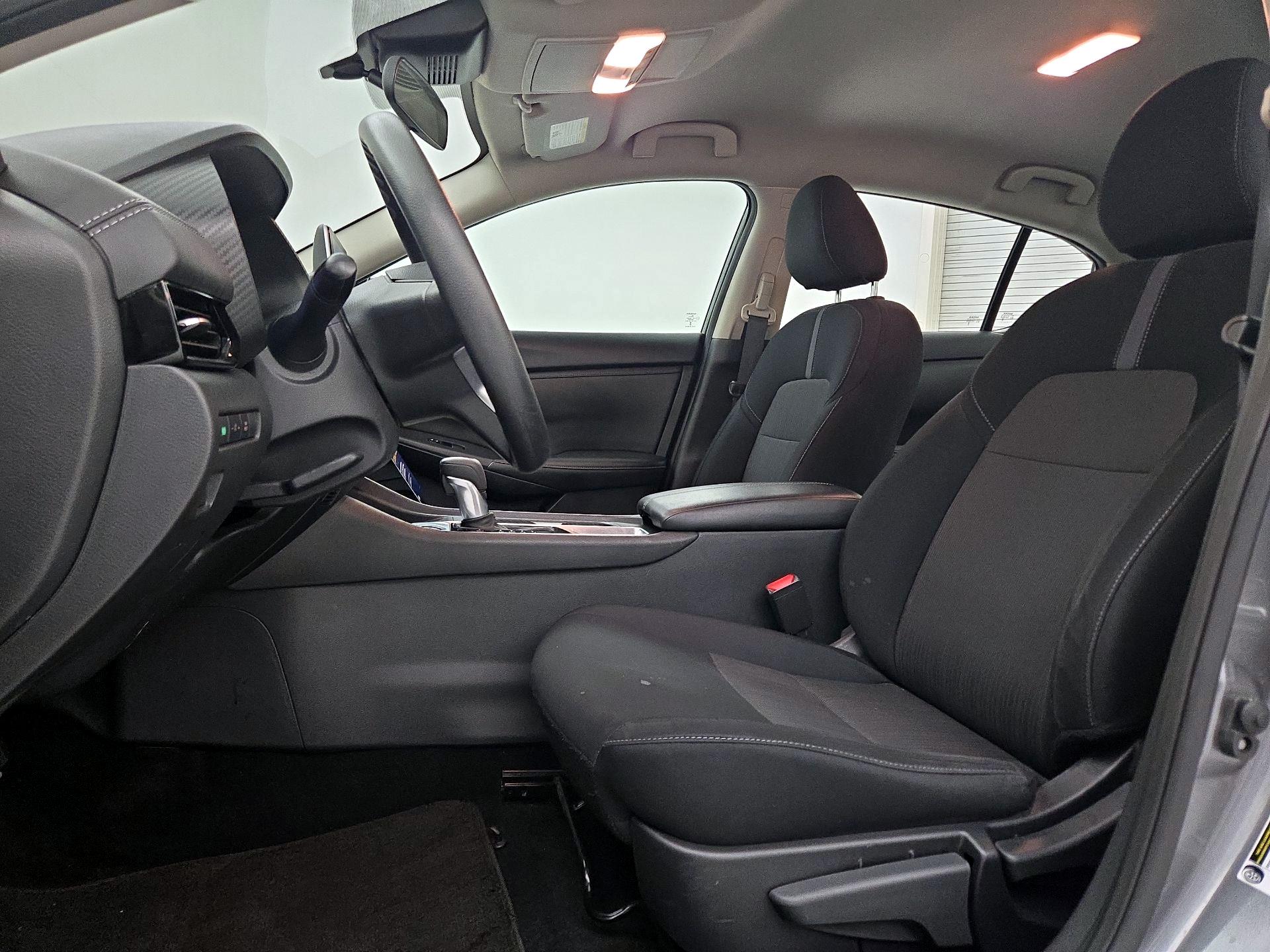 Thumbnail: 2024 Nissan Sentra - 11