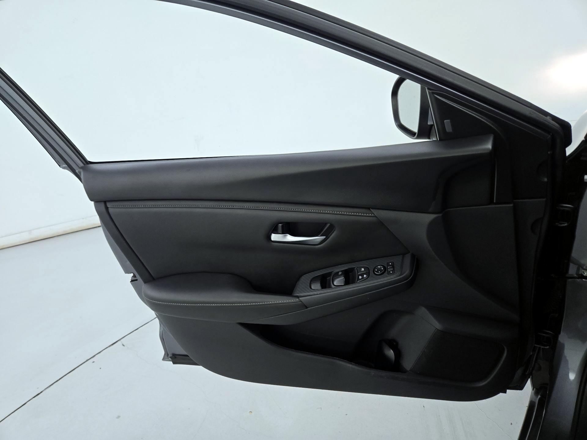 Thumbnail: 2024 Nissan Sentra - 12