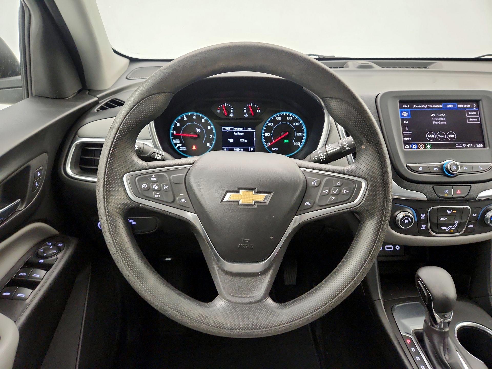 Thumbnail: 2022 Chevrolet Equinox - 10