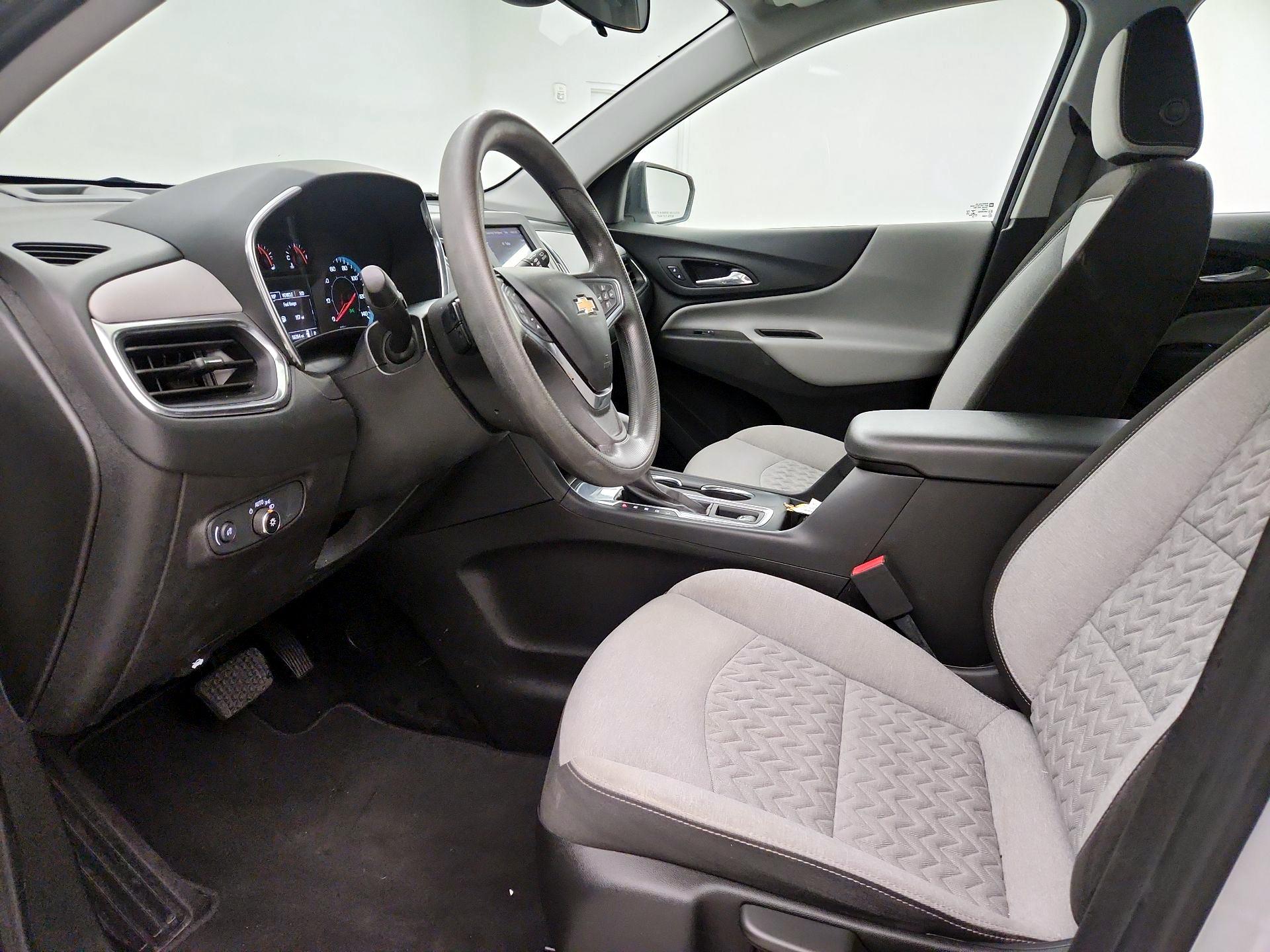 Thumbnail: 2022 Chevrolet Equinox - 11