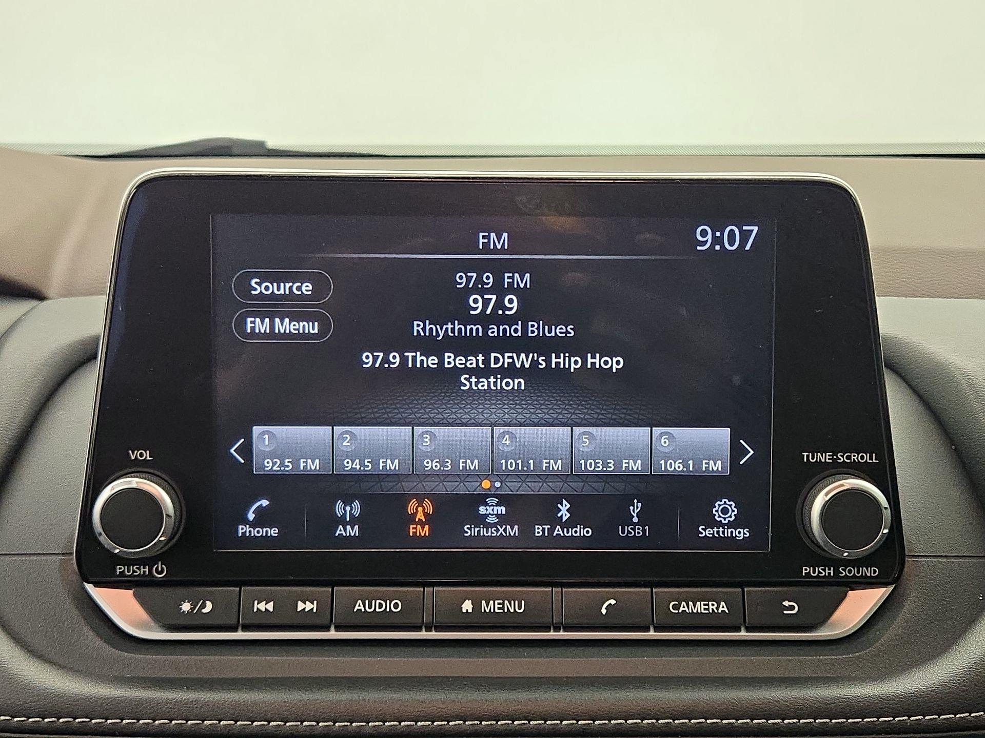 Thumbnail: 2023 Nissan Rogue - 15