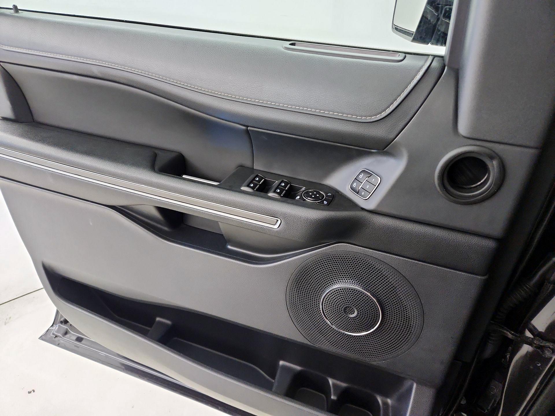 Thumbnail: 2024 Ford Expedition - 12