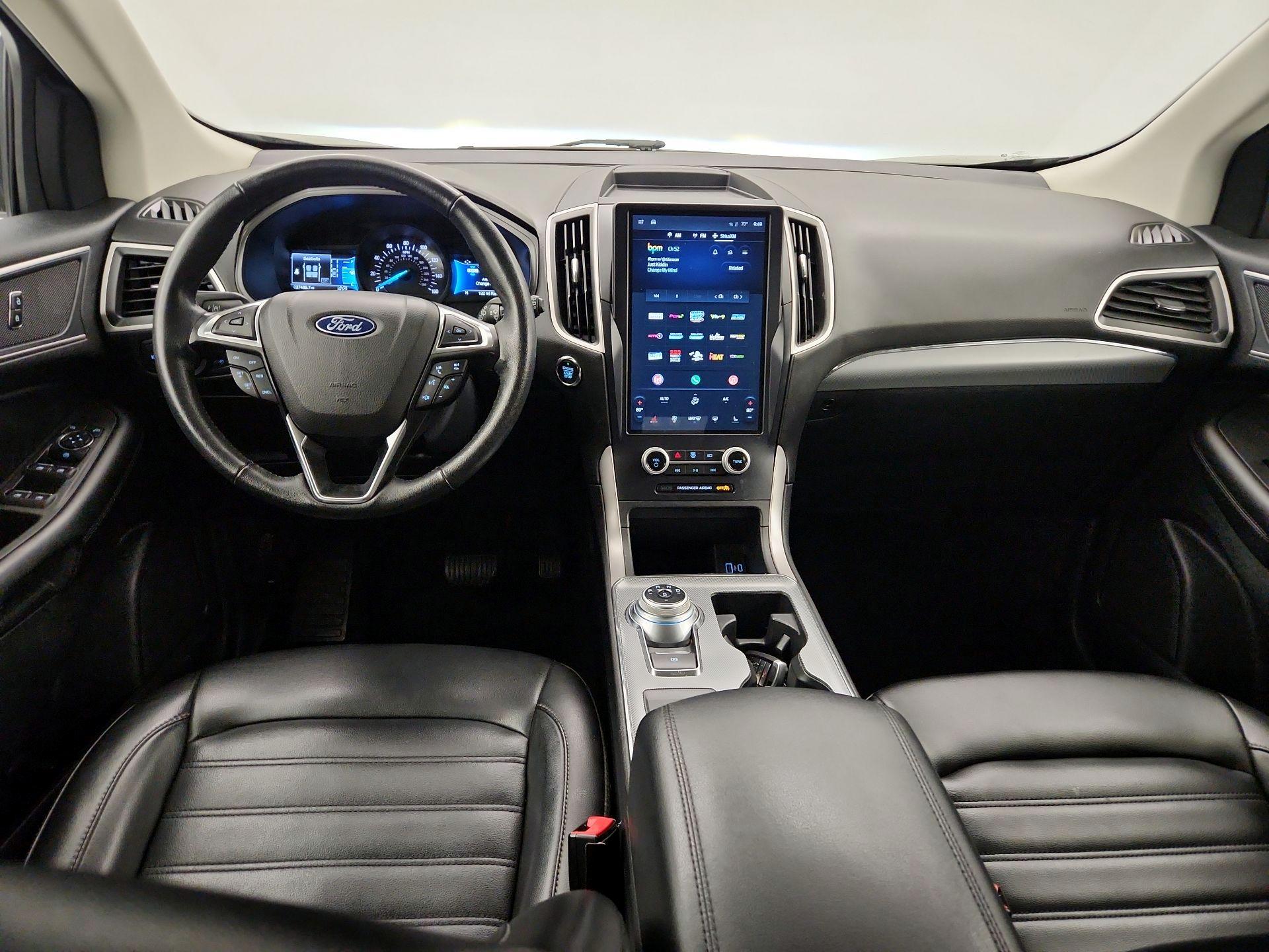 Thumbnail: 2022 Ford Edge - 9