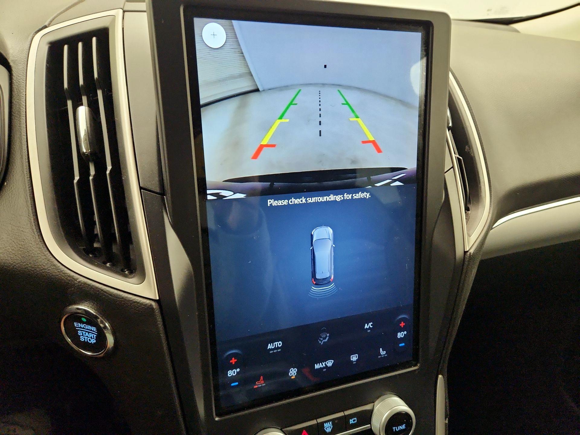 Thumbnail: 2022 Ford Edge - 14