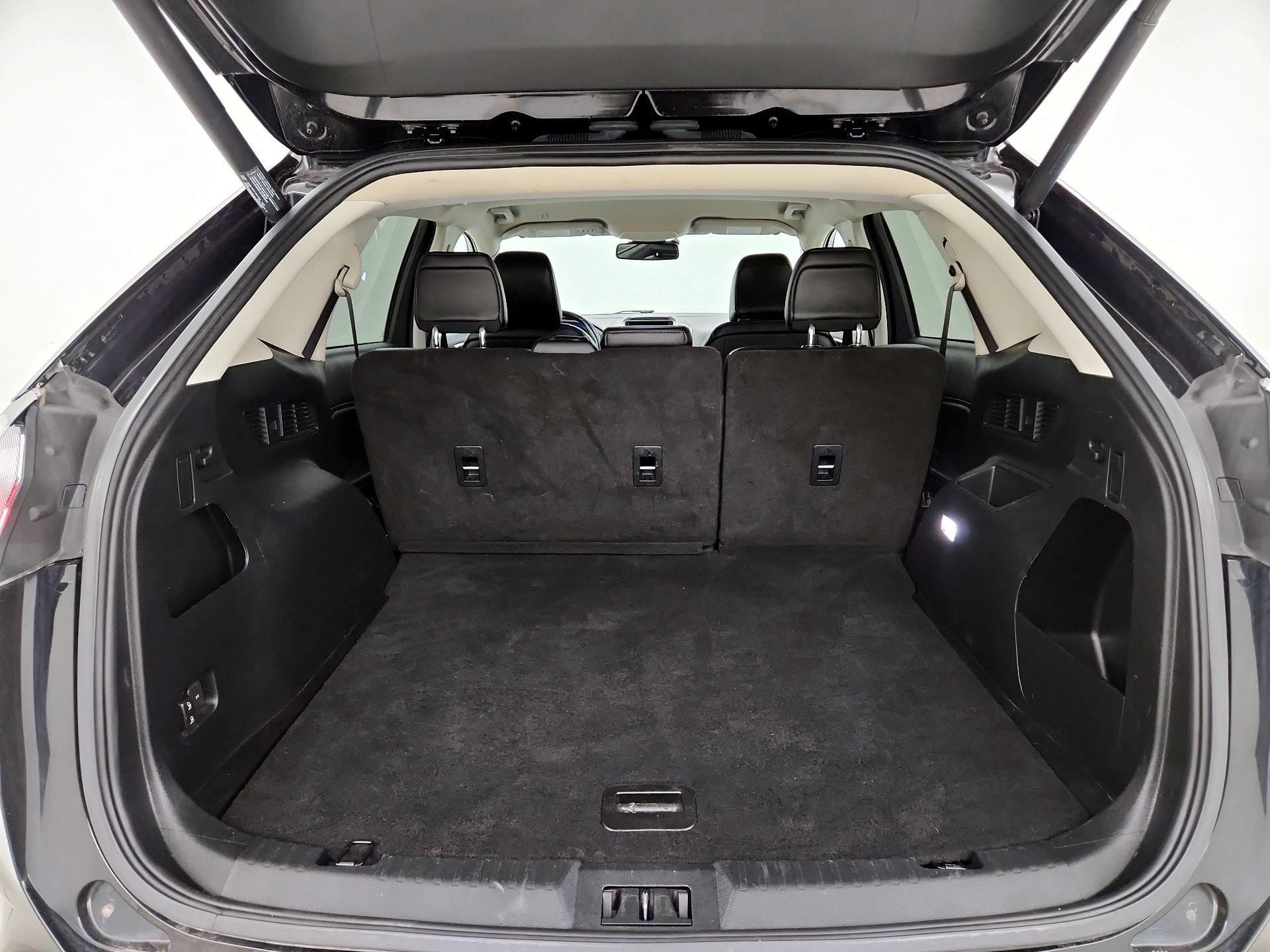 Thumbnail: 2022 Ford Edge - 20