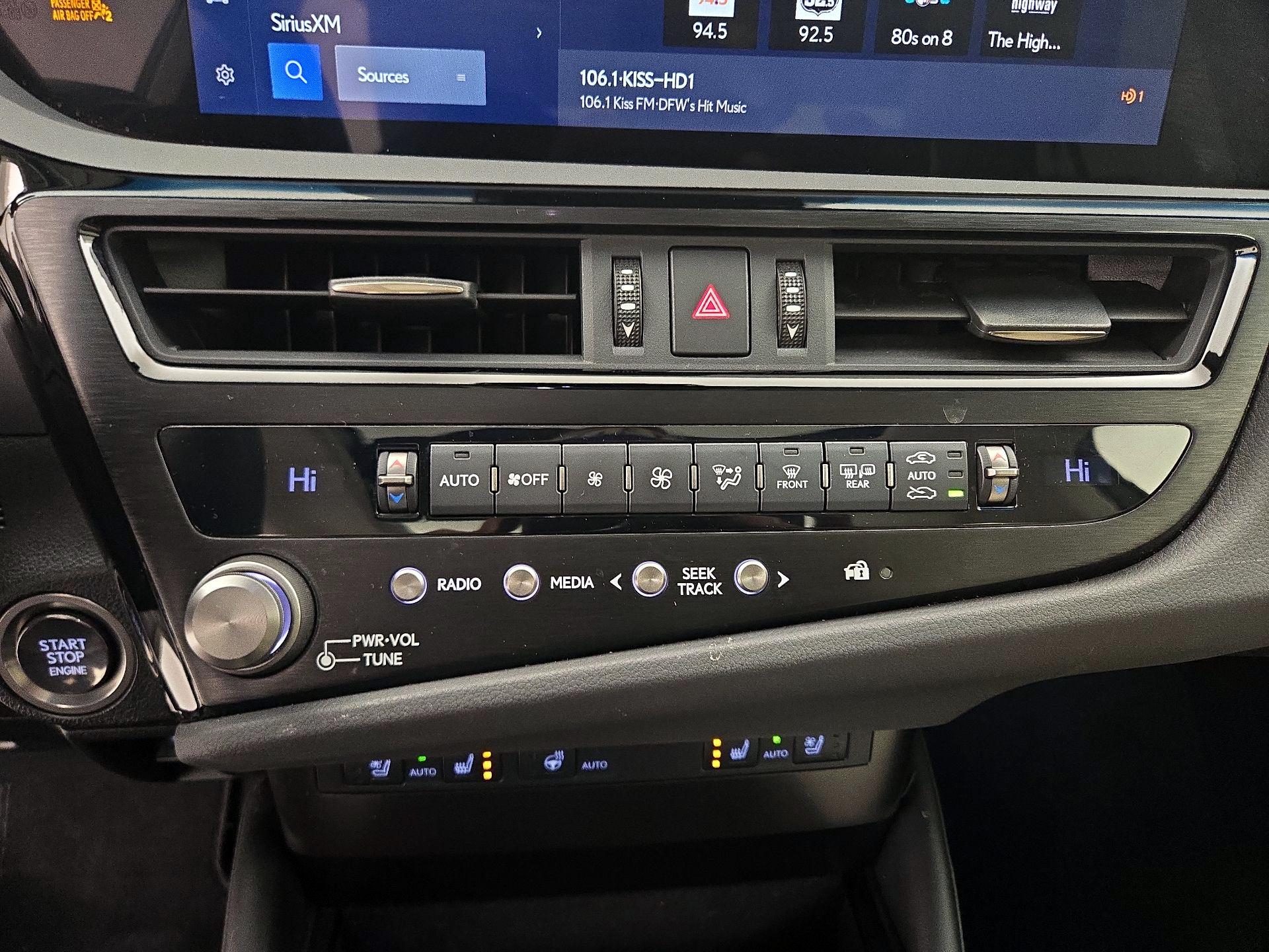 Thumbnail: 2023 Lexus ES - 16