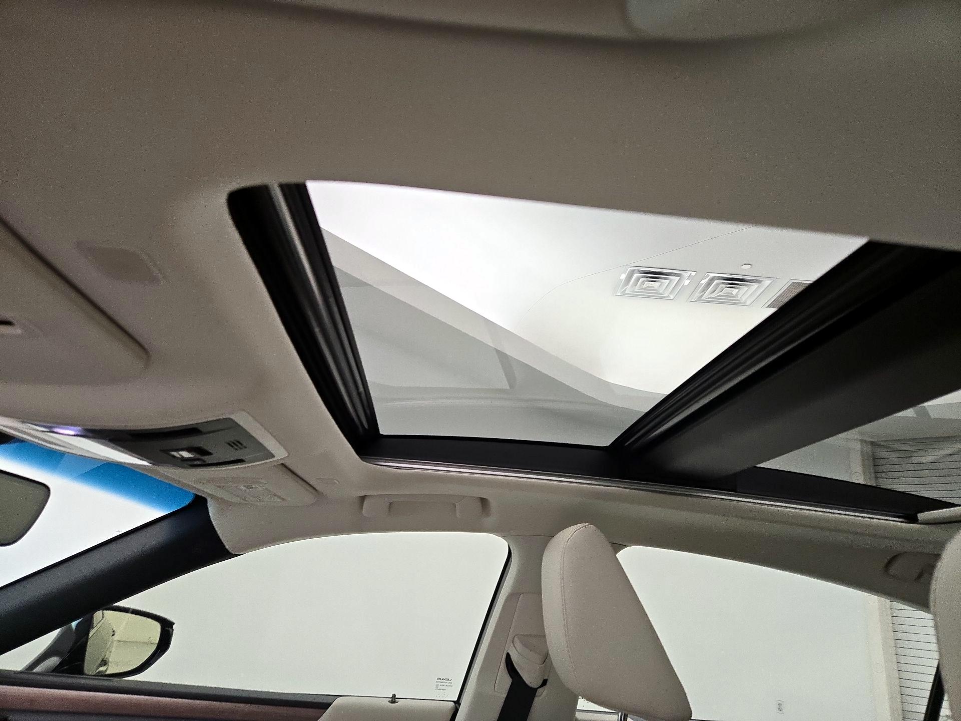 Thumbnail: 2023 Lexus ES - 19