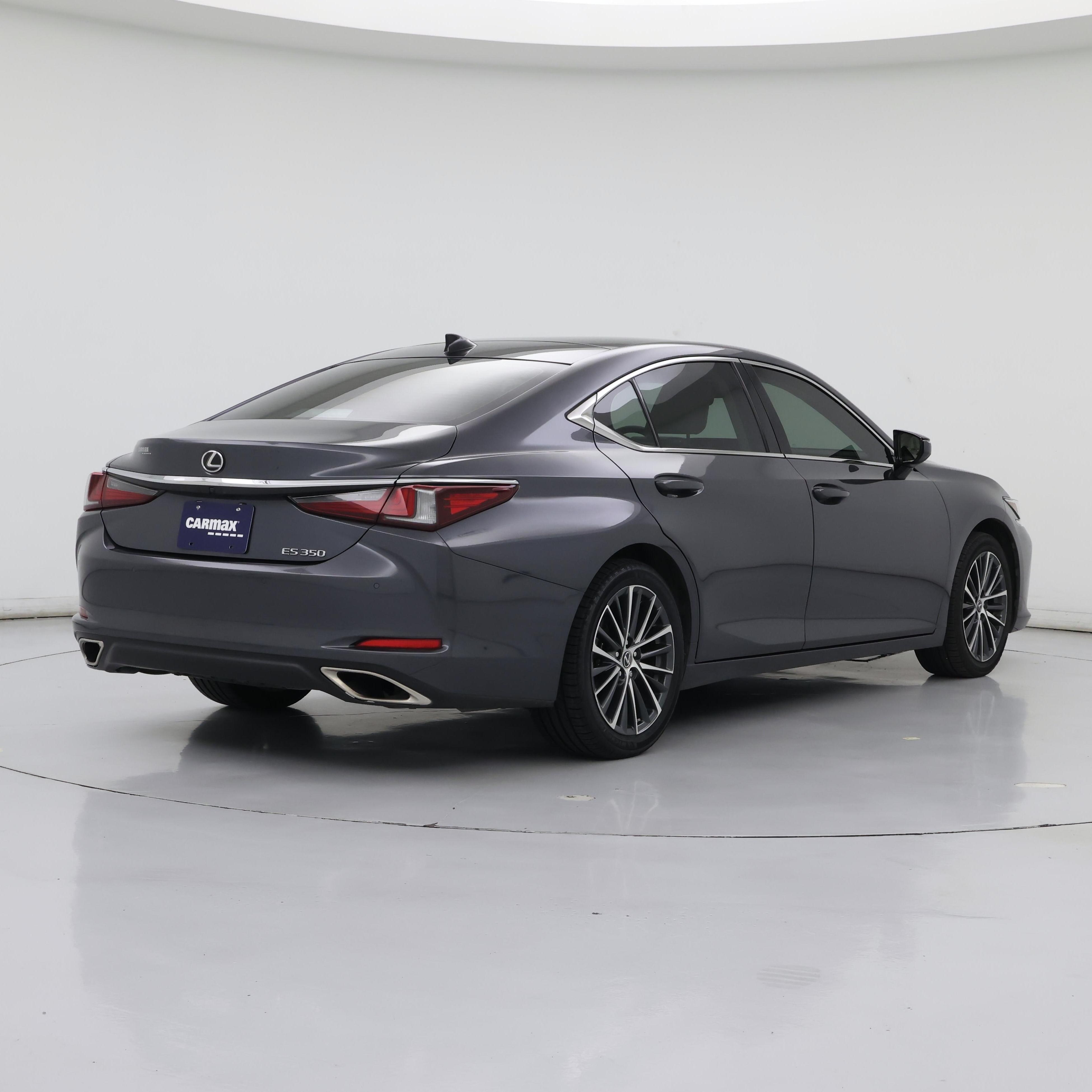 Thumbnail: 2023 Lexus ES - 8