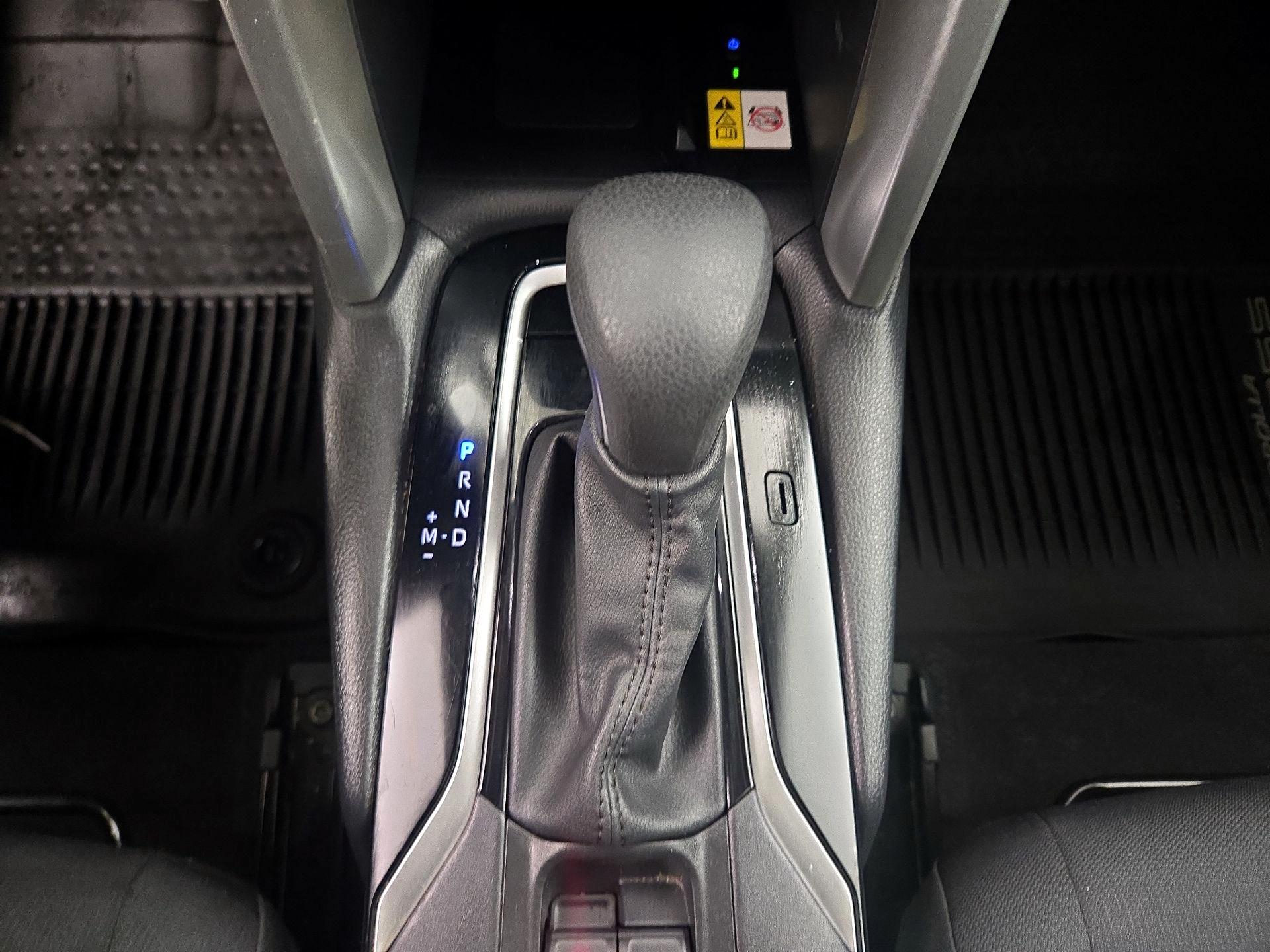 Thumbnail: 2022 Toyota Corolla Cross - 17