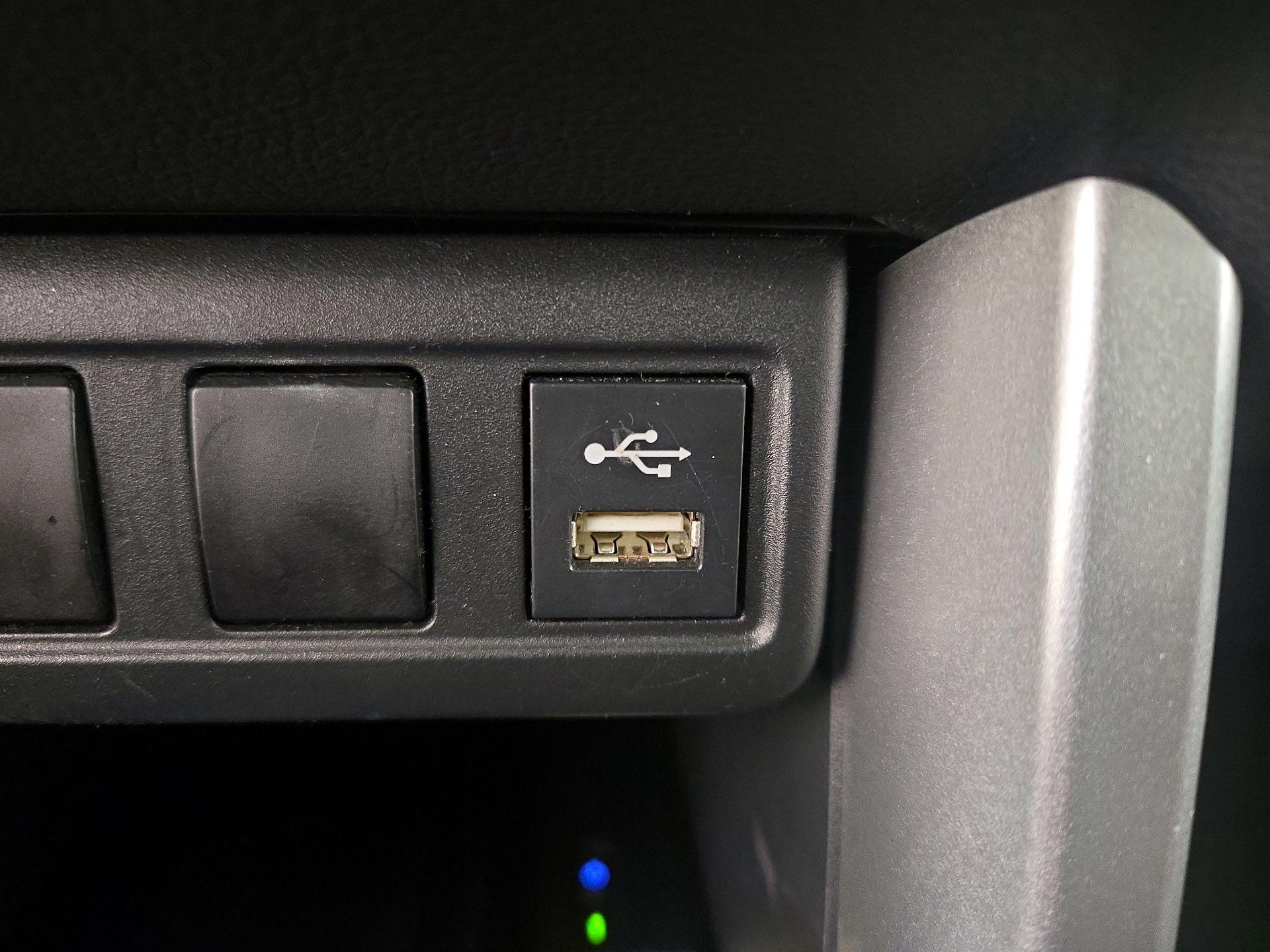 Thumbnail: 2022 Toyota Corolla Cross - 18