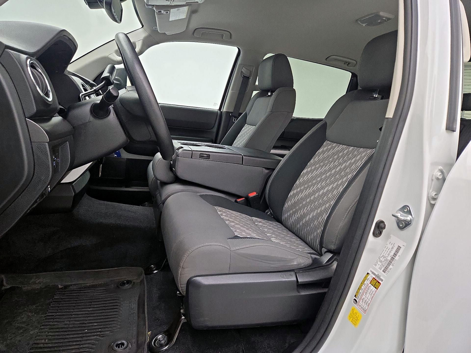 Thumbnail: 2021 Toyota Tundra - 11