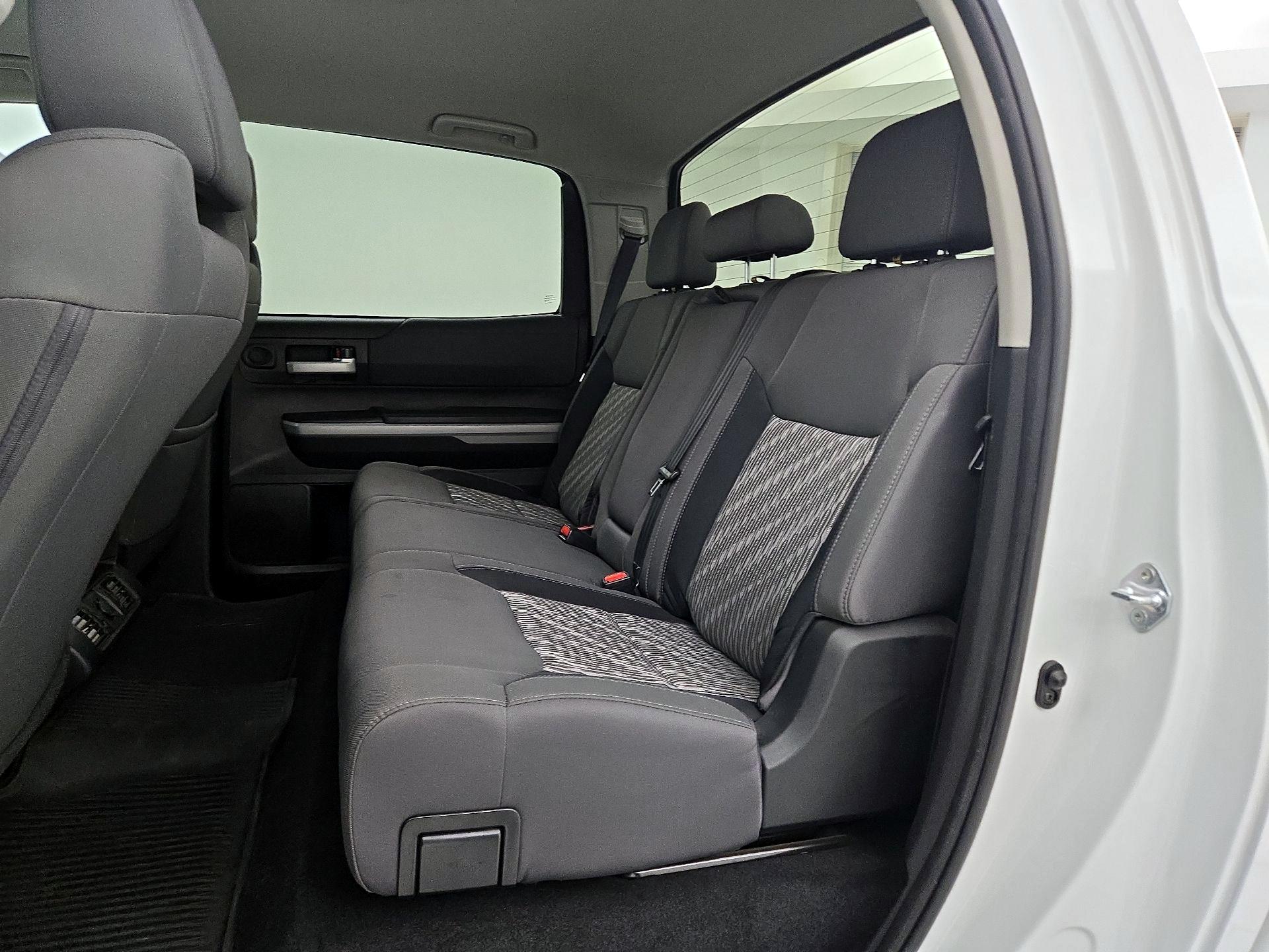 Thumbnail: 2021 Toyota Tundra - 19