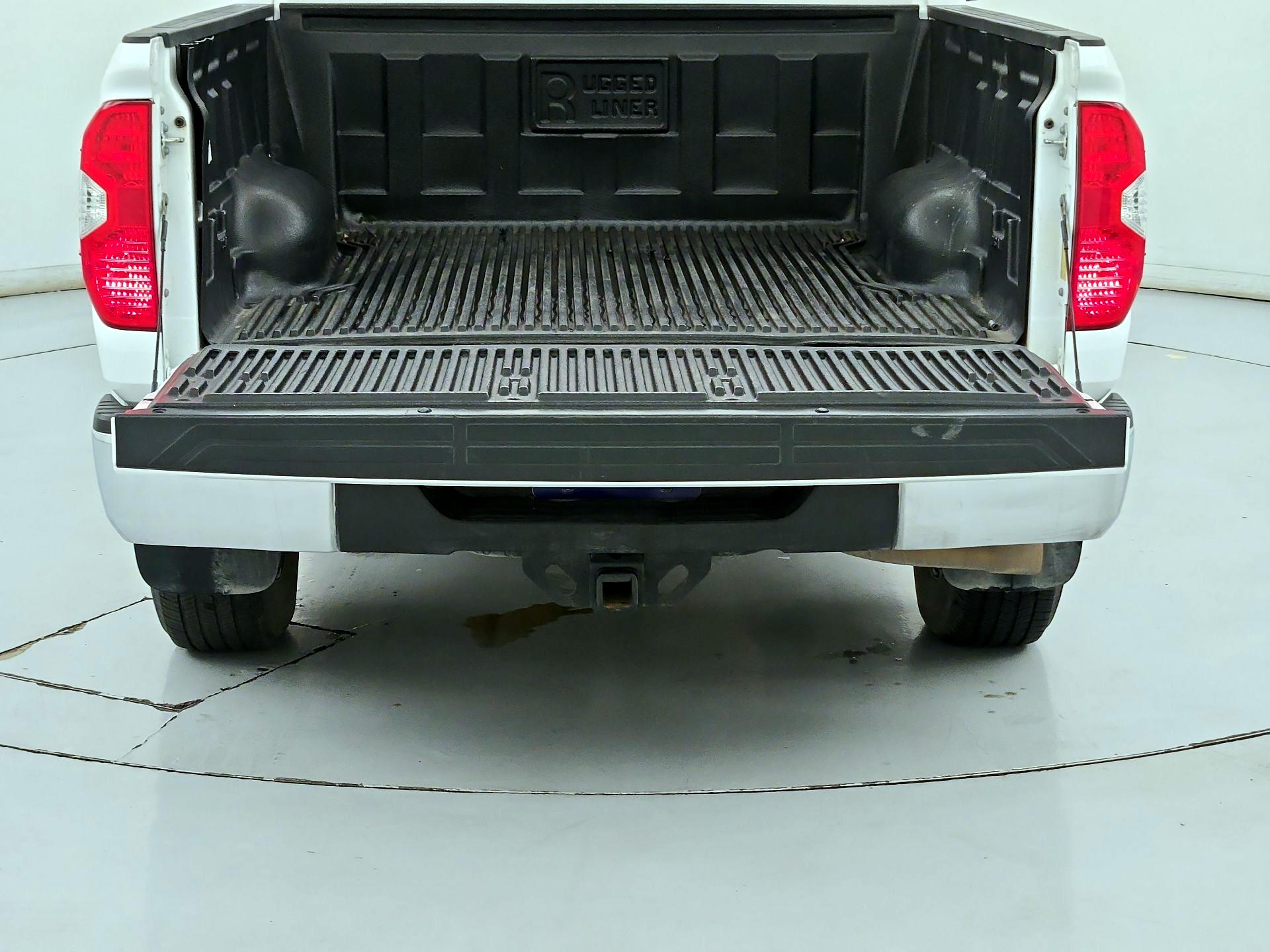 Thumbnail: 2021 Toyota Tundra - 20