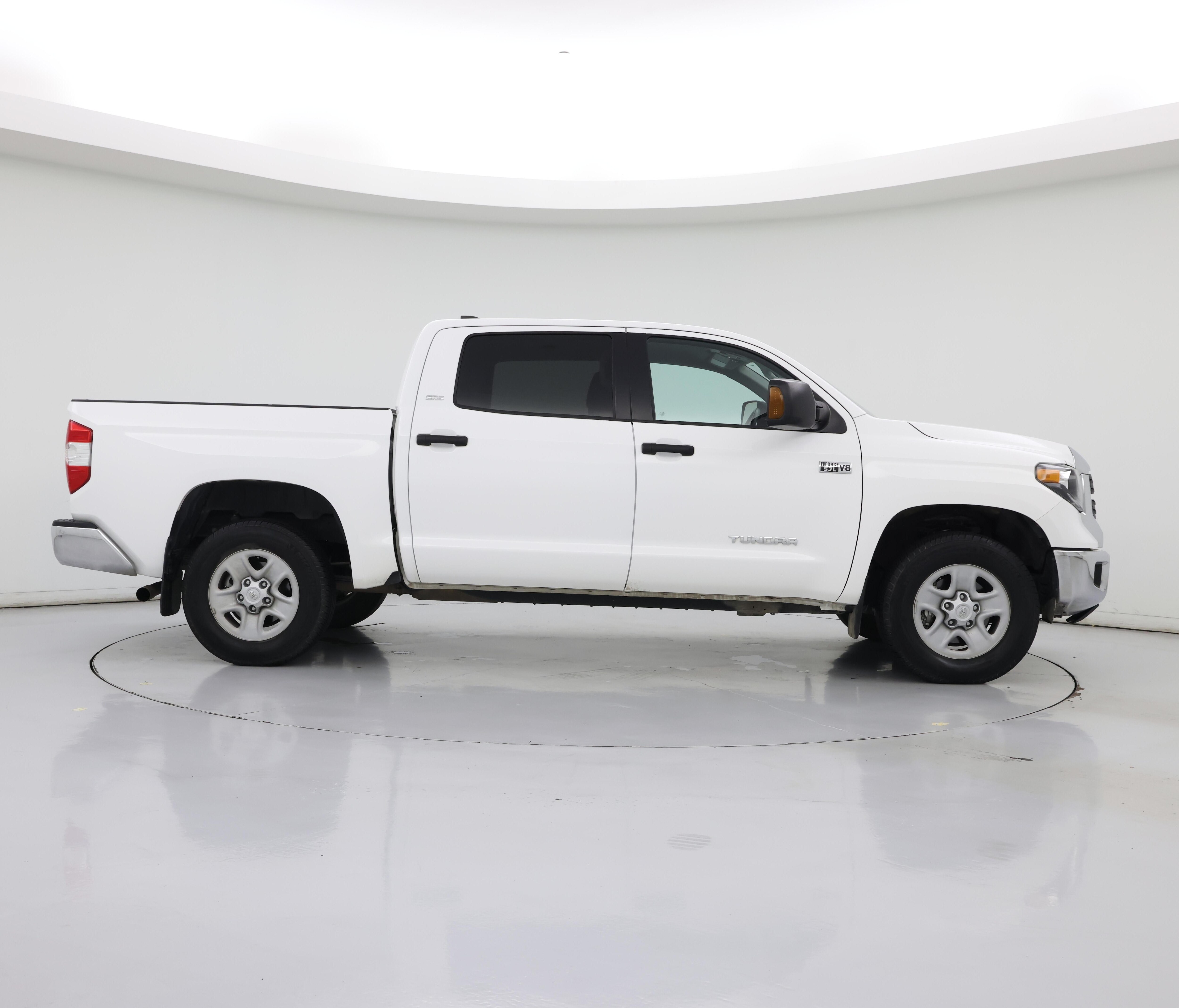 Thumbnail: 2021 Toyota Tundra - 7