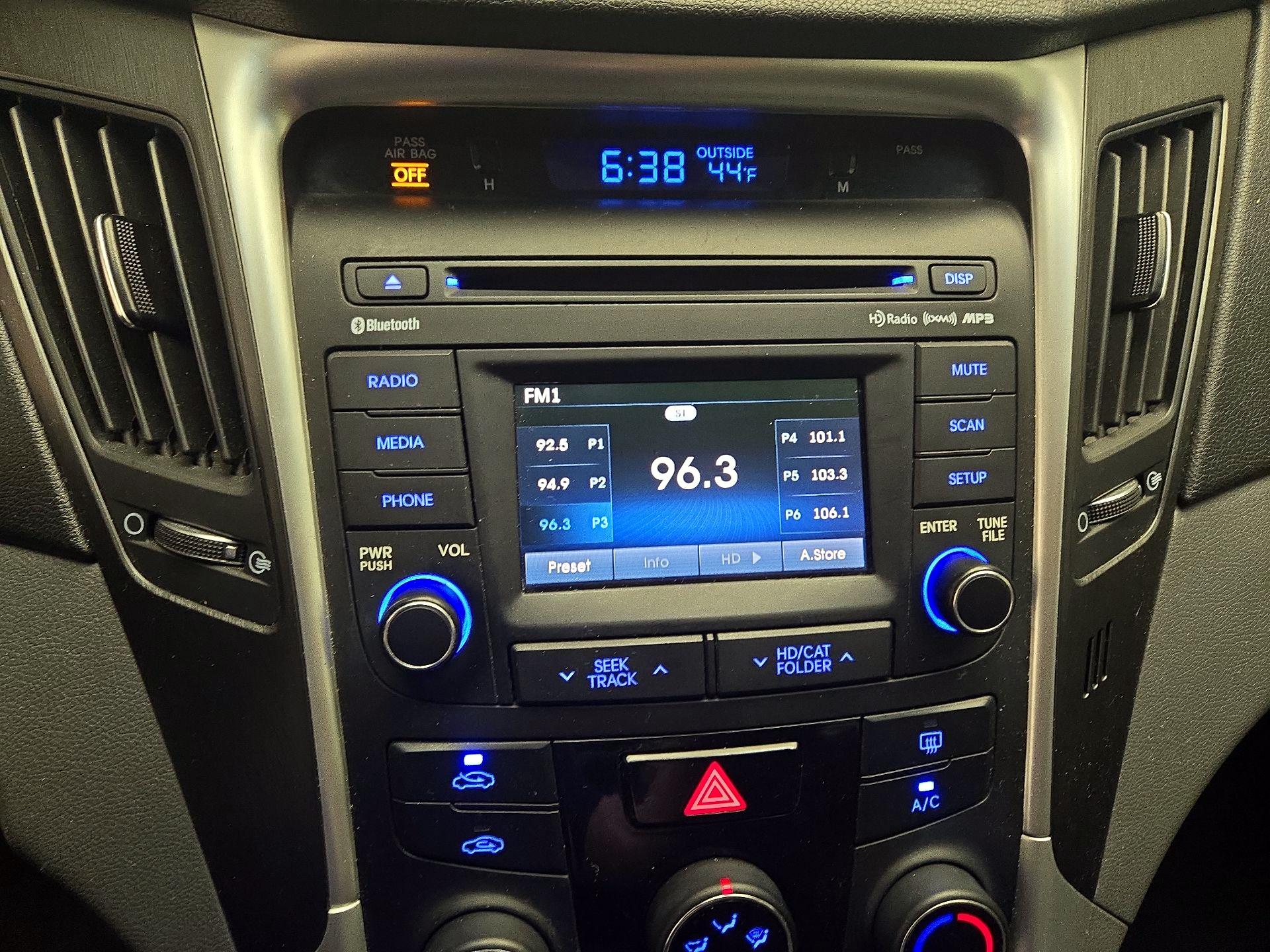 Thumbnail: 2014 Hyundai Sonata - 15