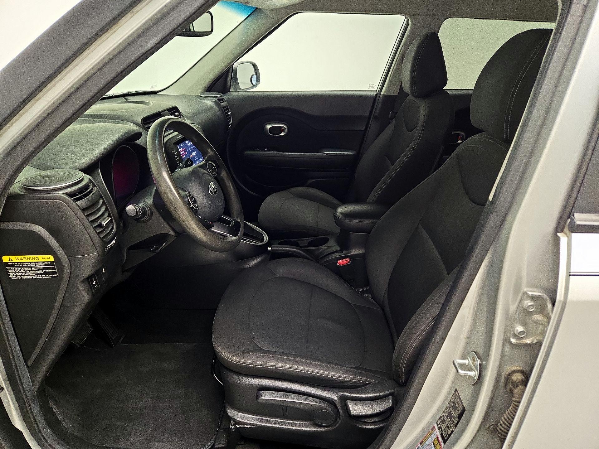 Thumbnail: 2018 Kia Soul - 11