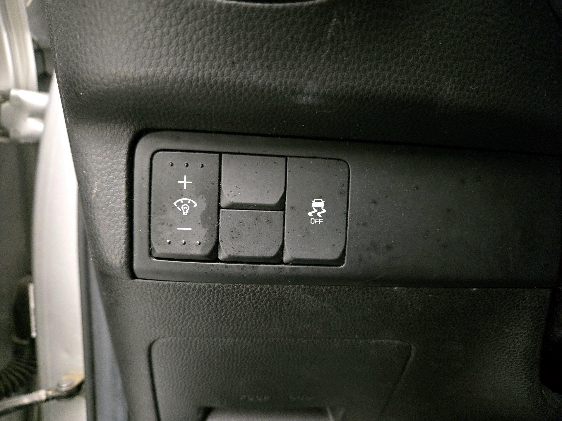 Thumbnail: 2018 Kia Soul - 13