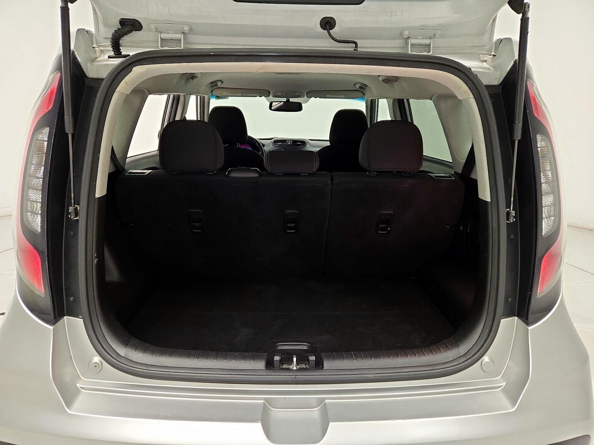 Thumbnail: 2018 Kia Soul - 20