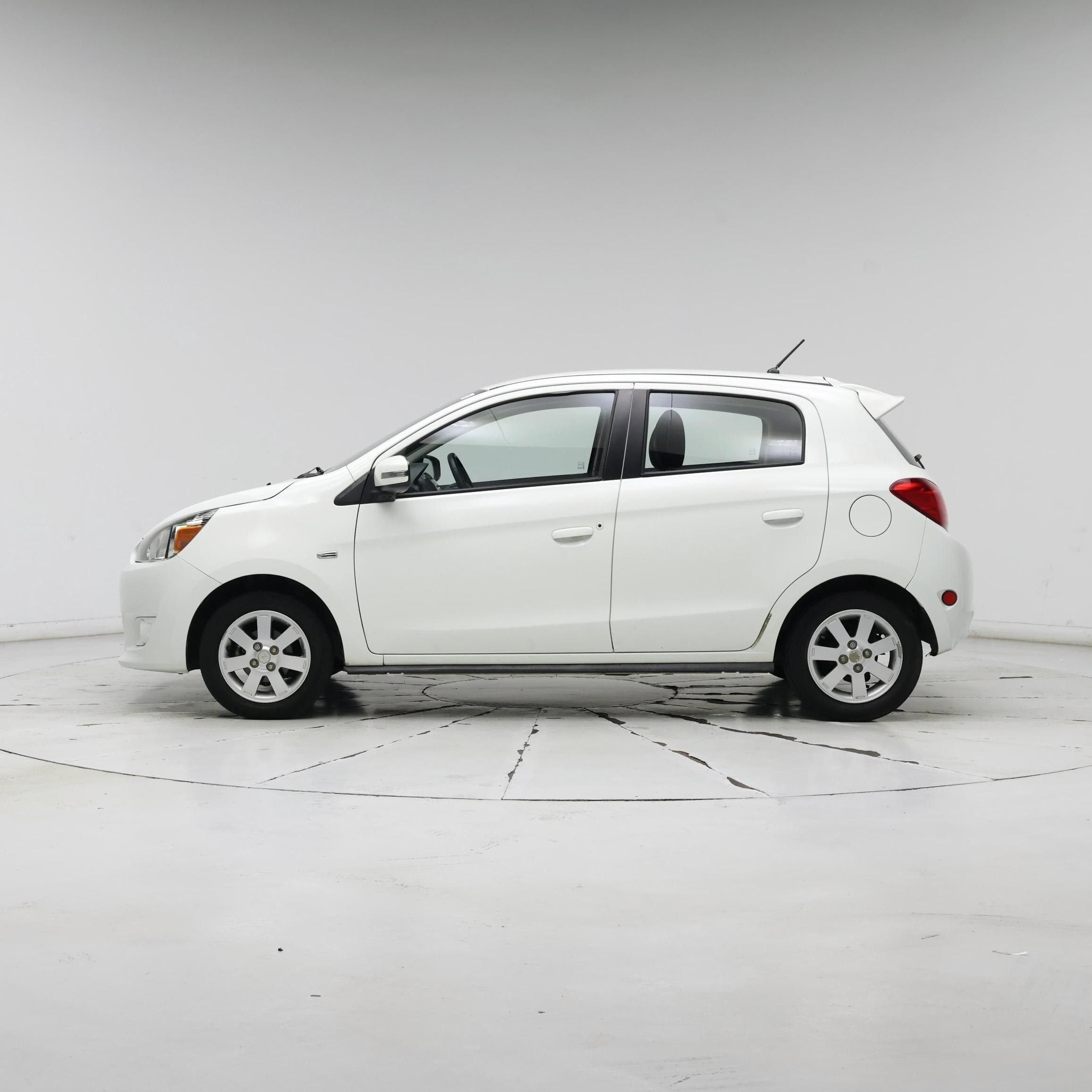 Thumbnail: 2015 Mitsubishi Mirage - 3