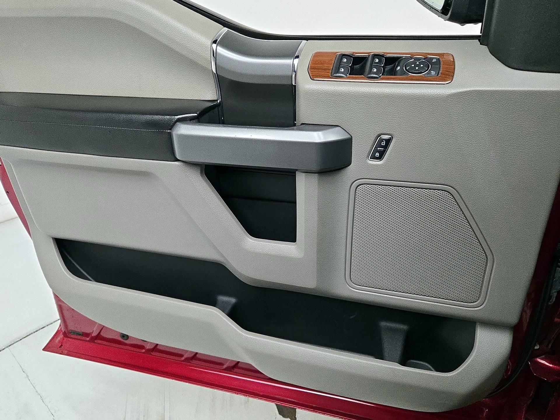 Thumbnail: 2017 Ford F-150 - 12