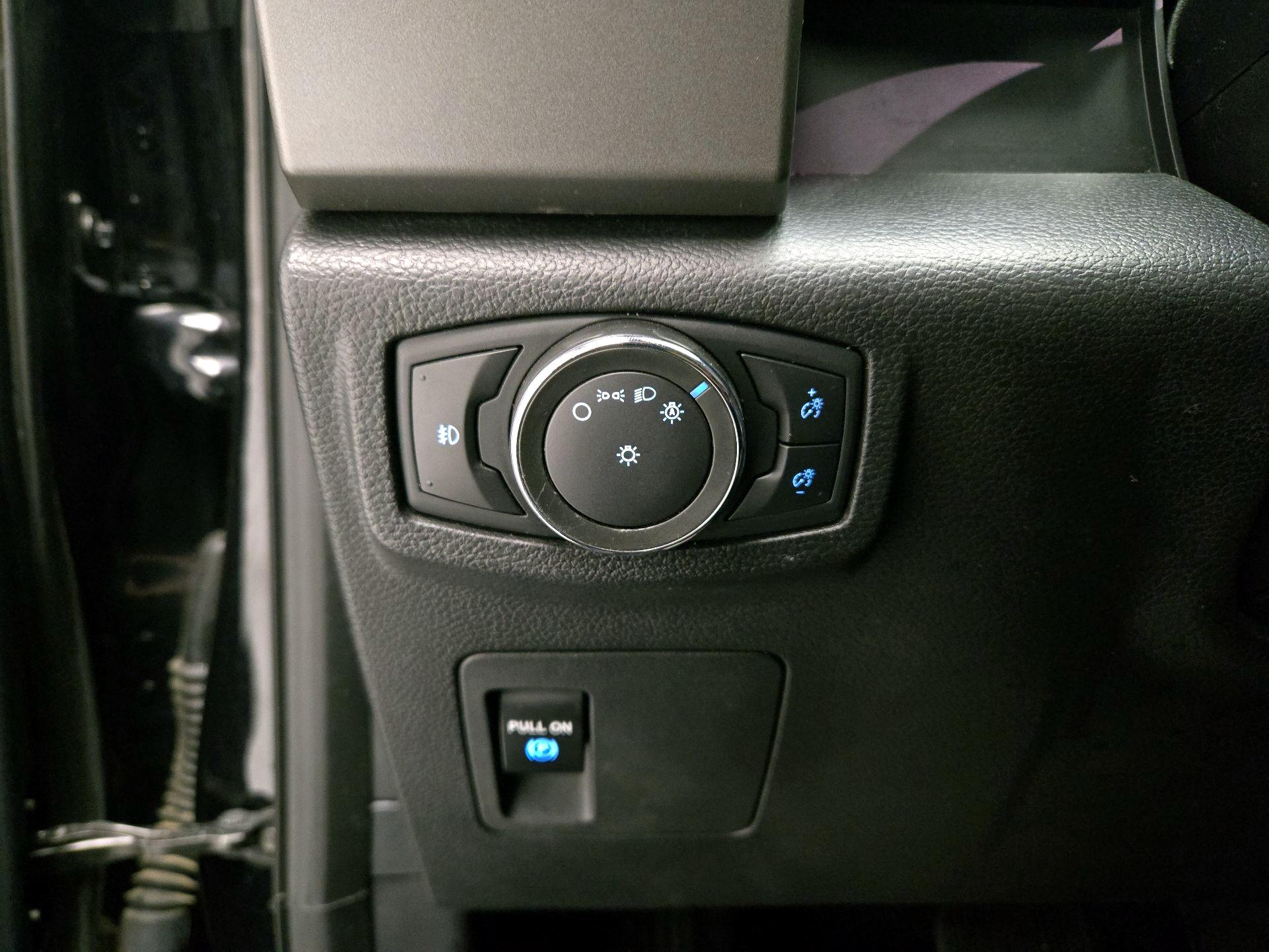 Thumbnail: 2021 Ford Expedition - 13