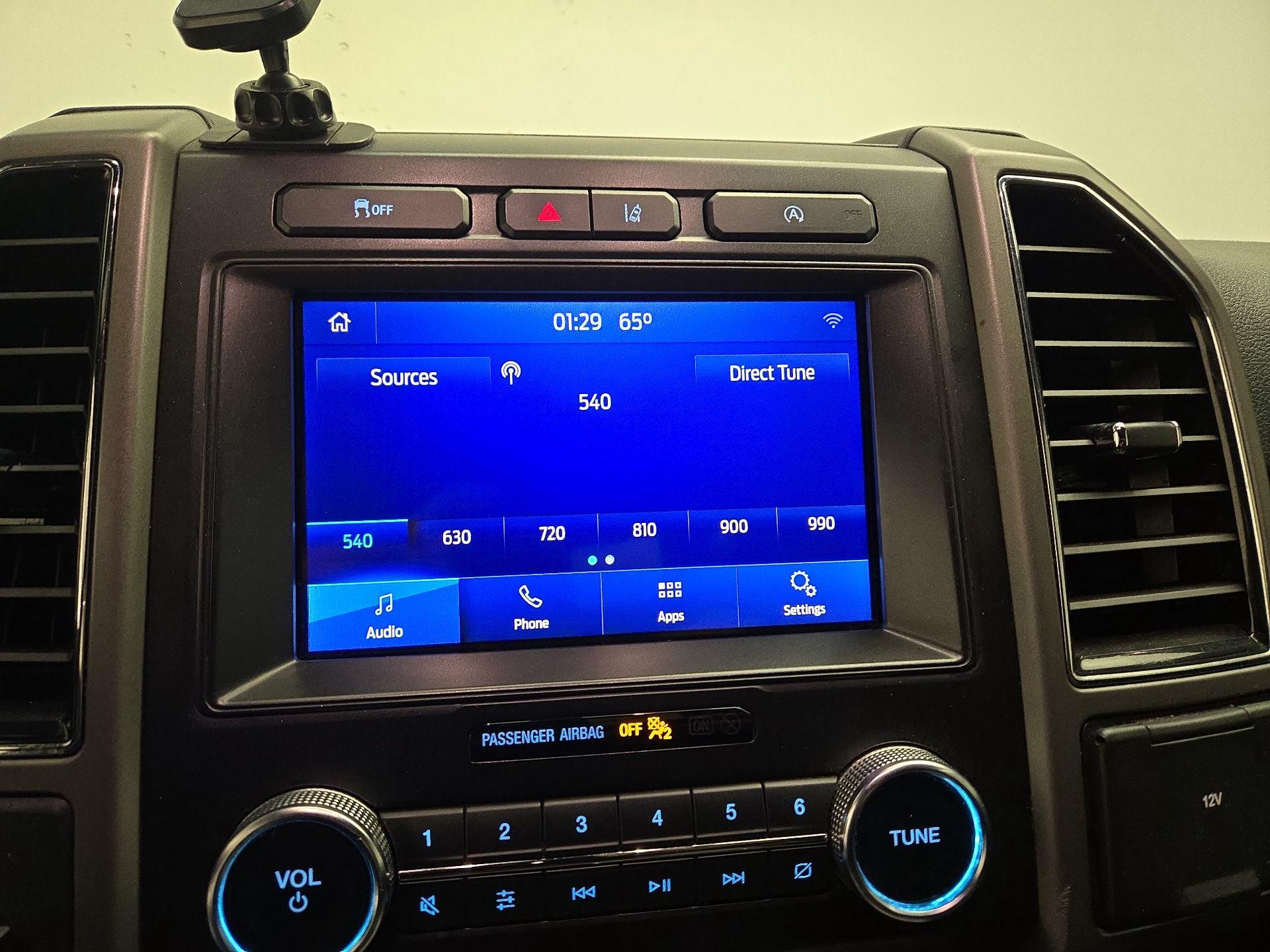 Thumbnail: 2021 Ford Expedition - 15