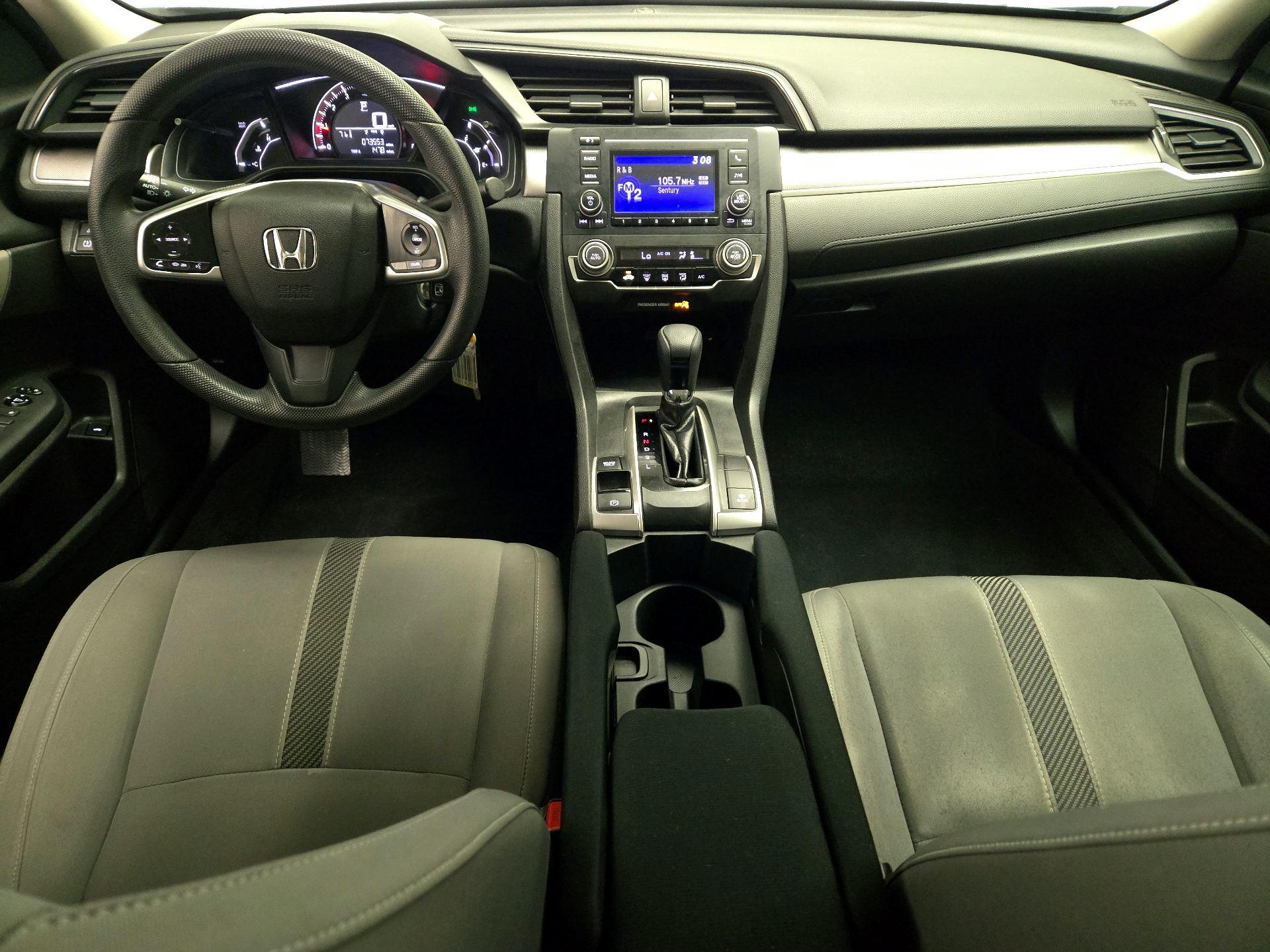 Thumbnail: 2016 Honda Civic - 9