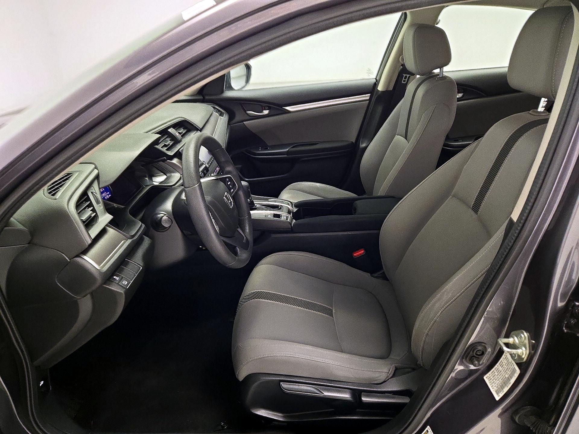 Thumbnail: 2016 Honda Civic - 11