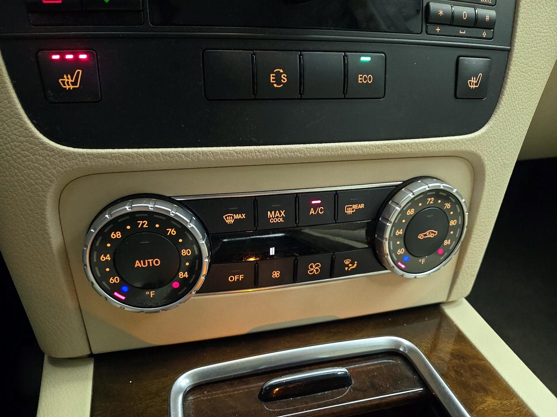 Thumbnail: 2015 Mercedes-Benz GLK - 15