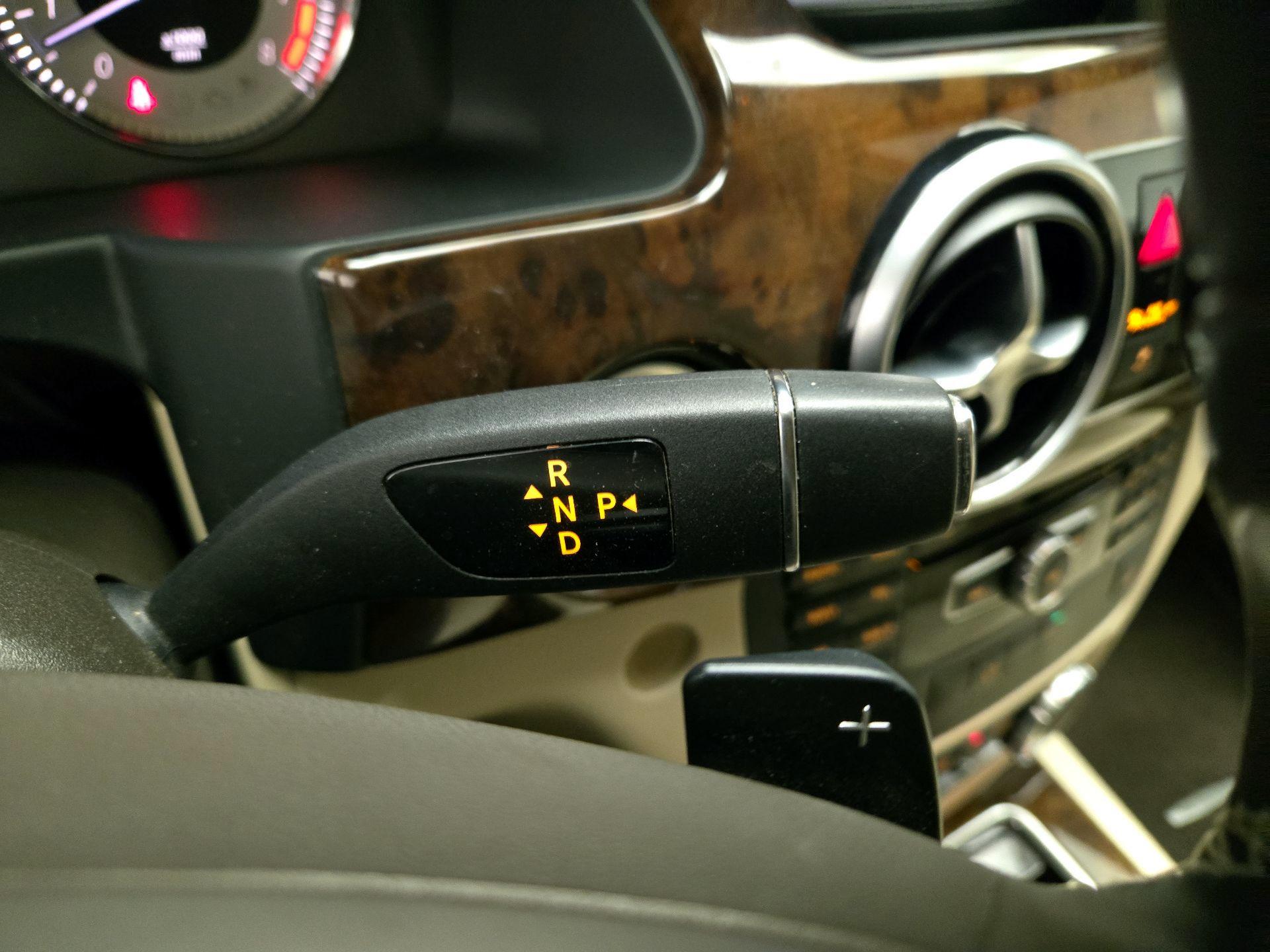 Thumbnail: 2015 Mercedes-Benz GLK - 16