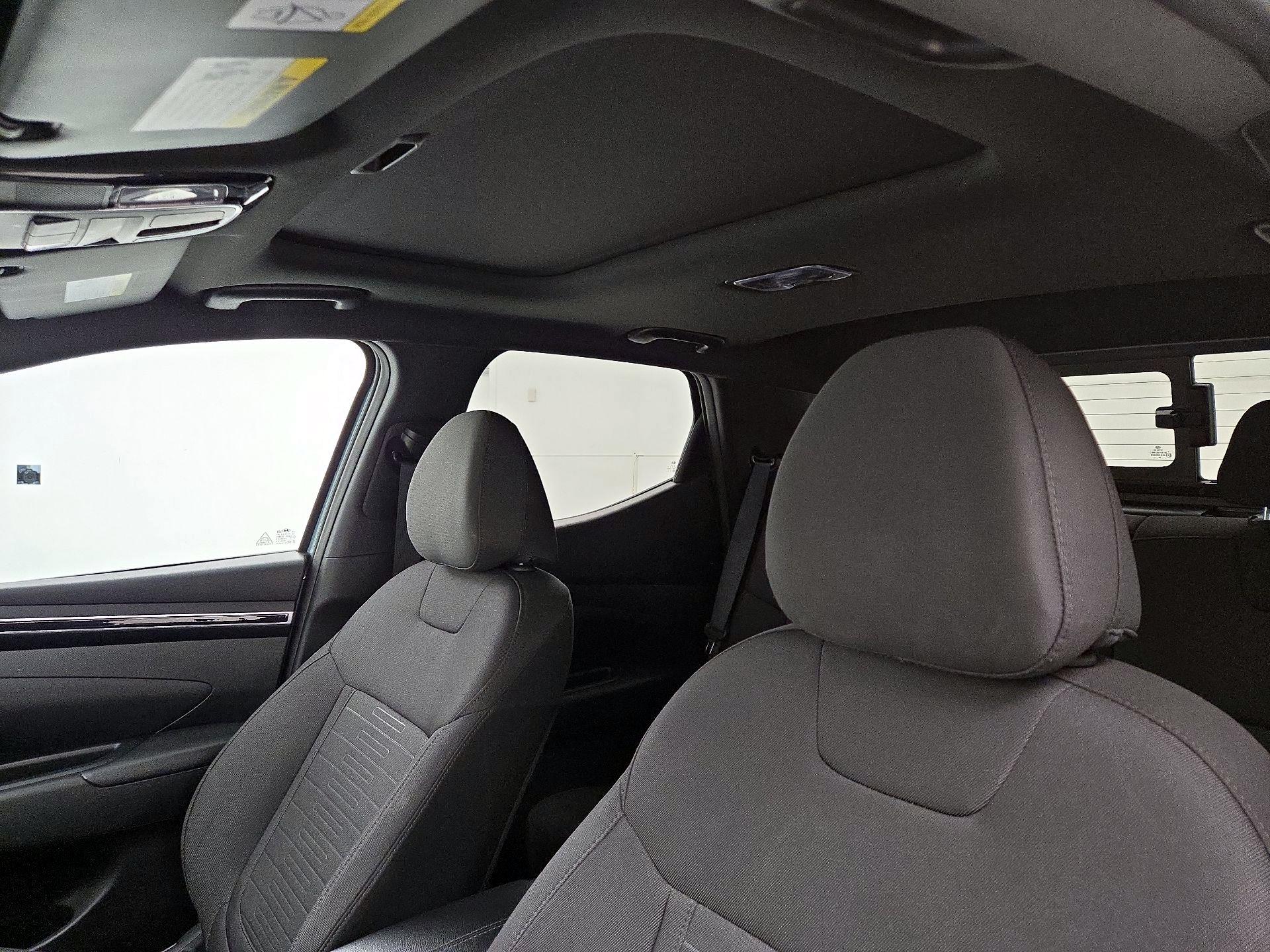 Thumbnail: 2023 Hyundai Santa Cruz - 20