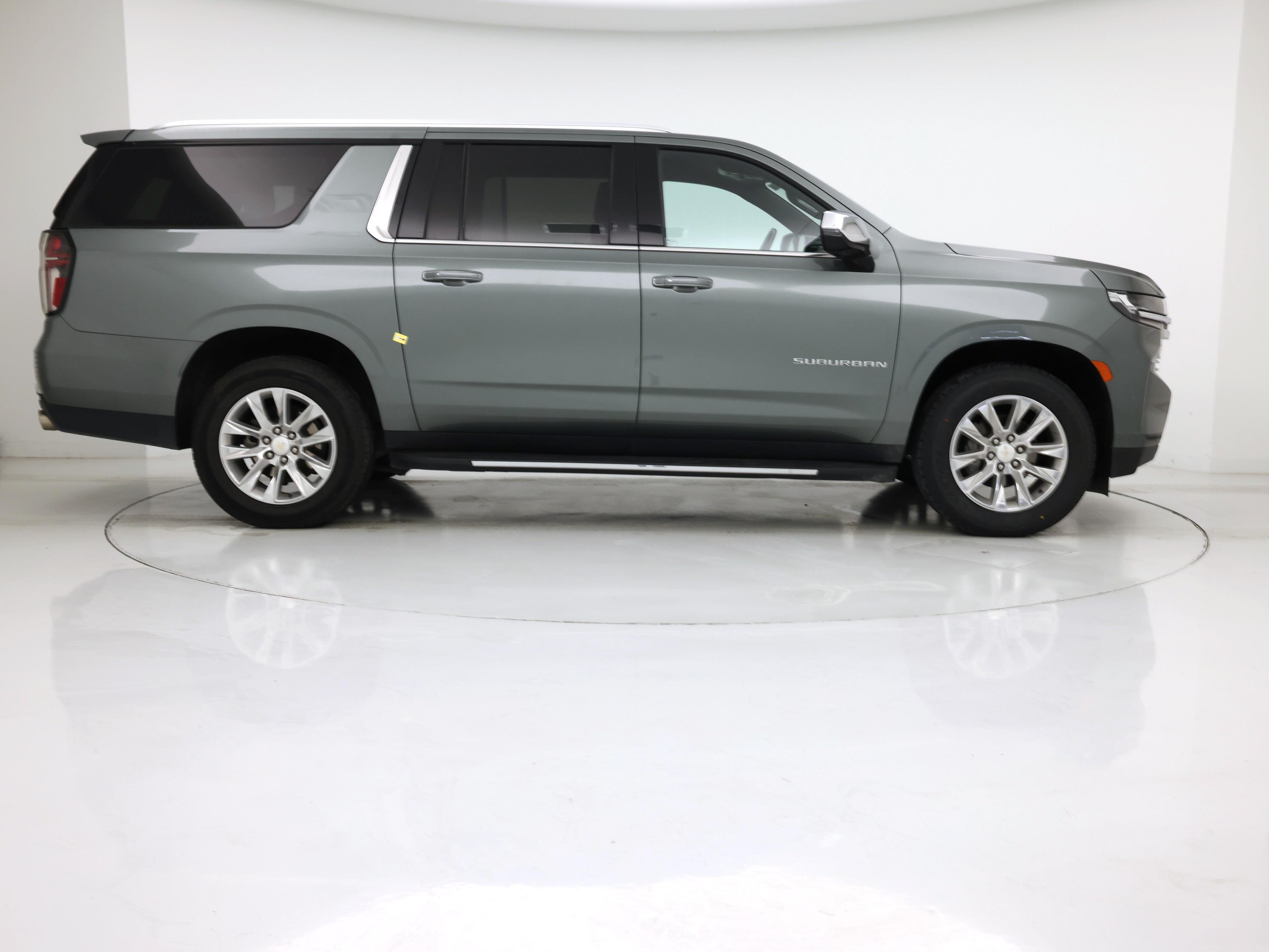 Thumbnail: 2023 Chevrolet Suburban - 7