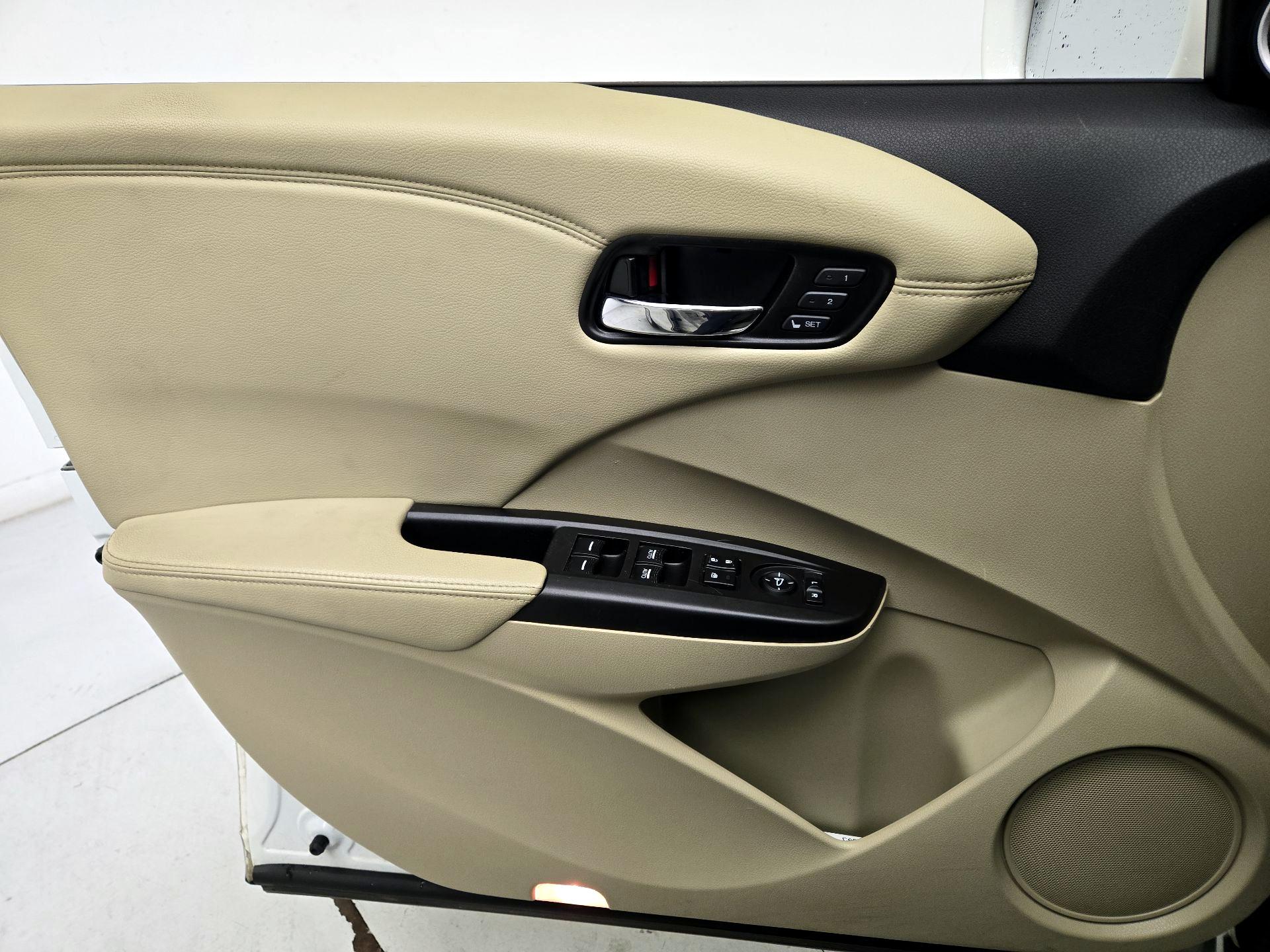 Thumbnail: 2015 Acura RDX - 12