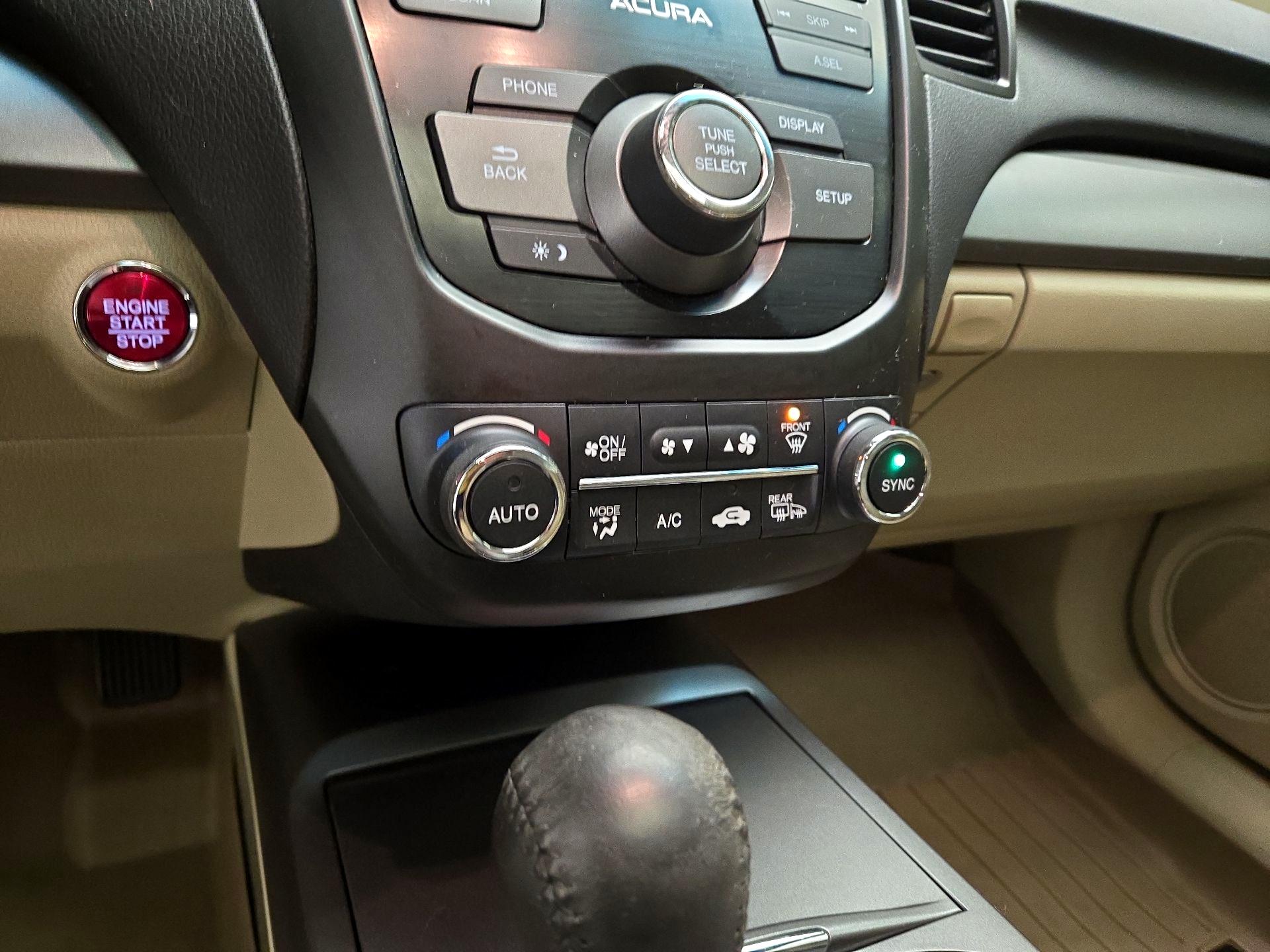 Thumbnail: 2015 Acura RDX - 15