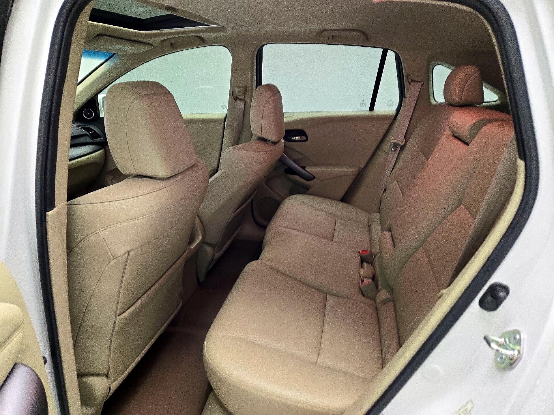 Thumbnail: 2015 Acura RDX - 19