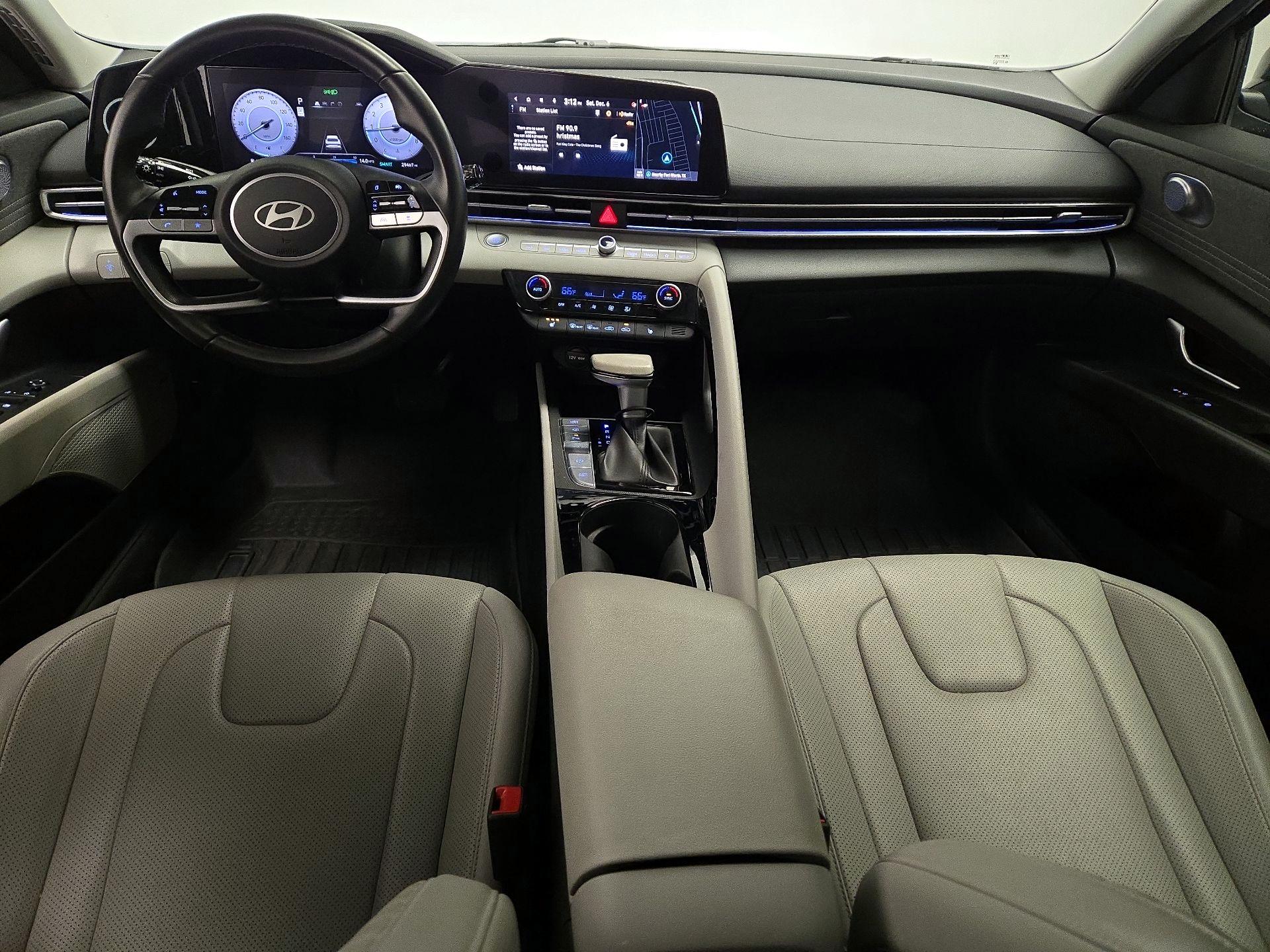 Thumbnail: 2024 Hyundai Elantra - 9