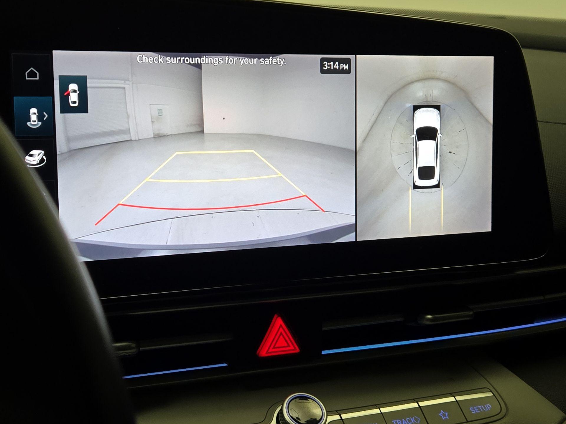 Thumbnail: 2024 Hyundai Elantra - 15