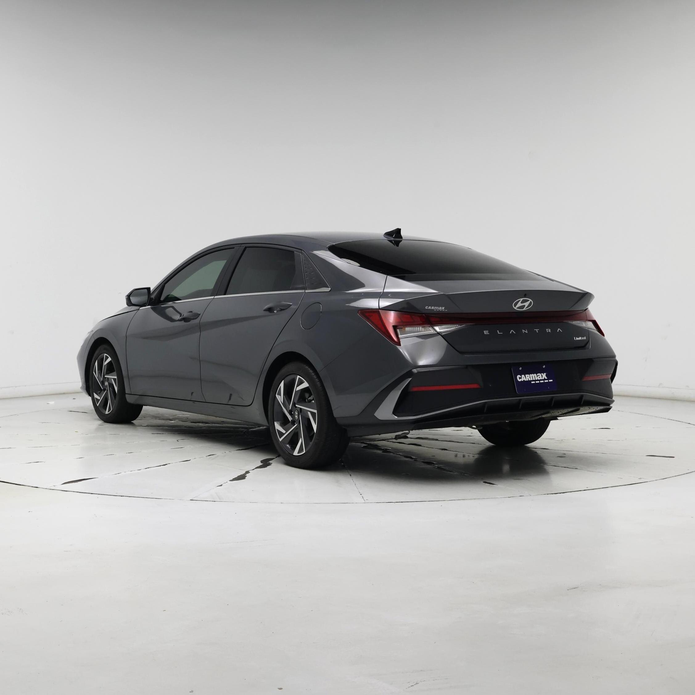 Thumbnail: 2024 Hyundai Elantra - 2