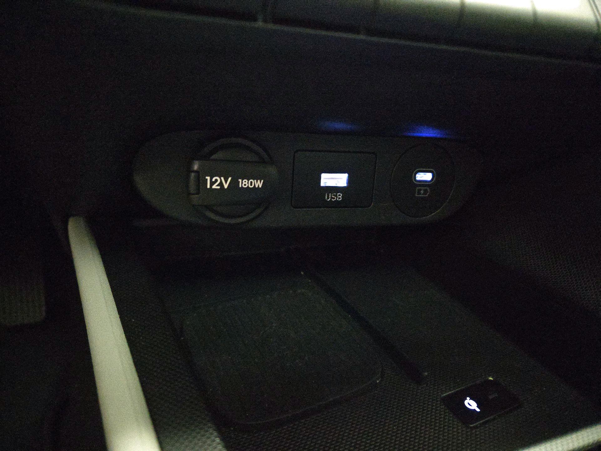 Thumbnail: 2024 Hyundai Elantra - 19