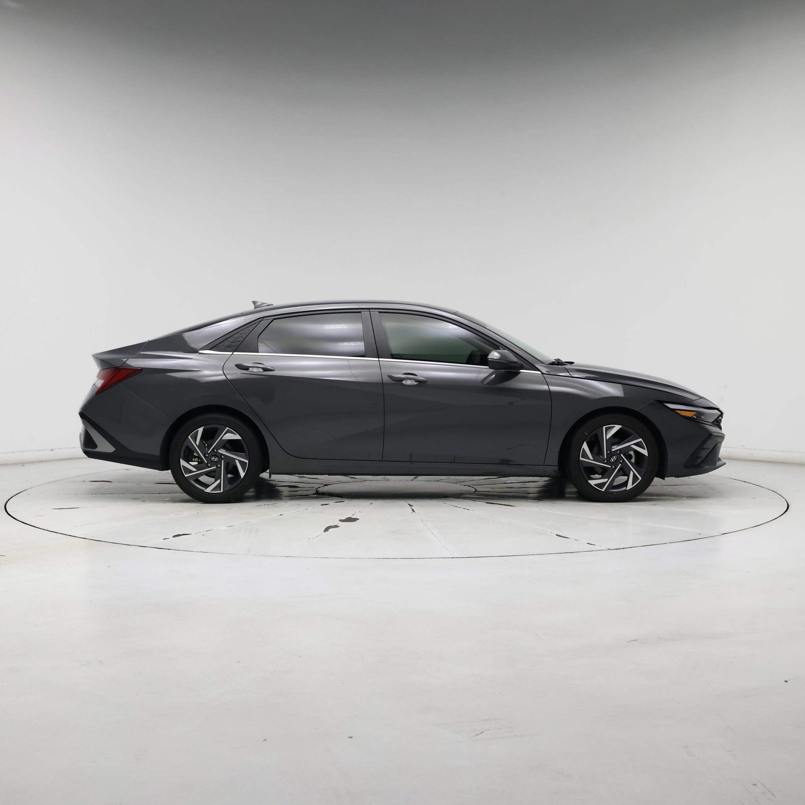 Thumbnail: 2024 Hyundai Elantra - 7