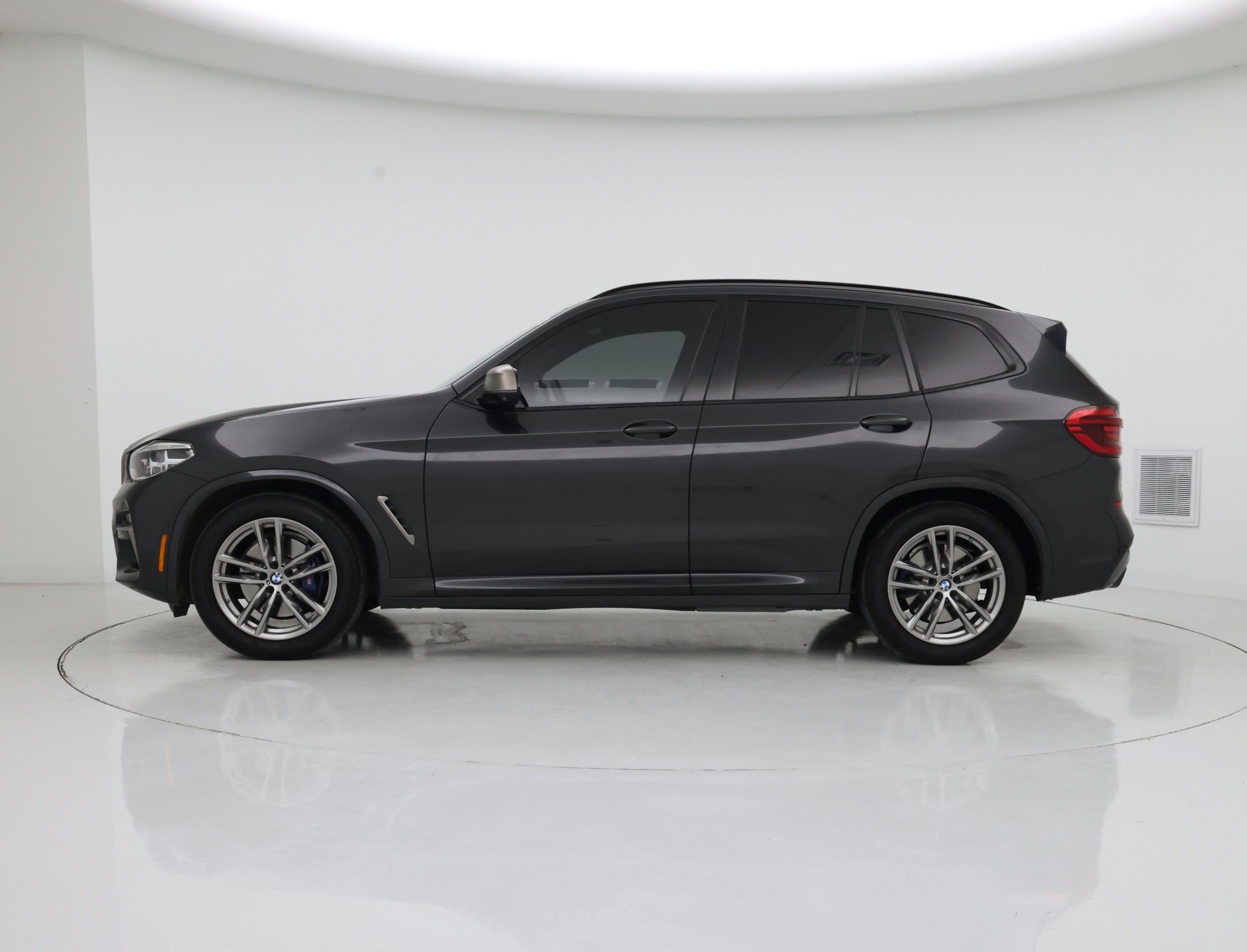 Thumbnail: 2021 BMW X3 - 3